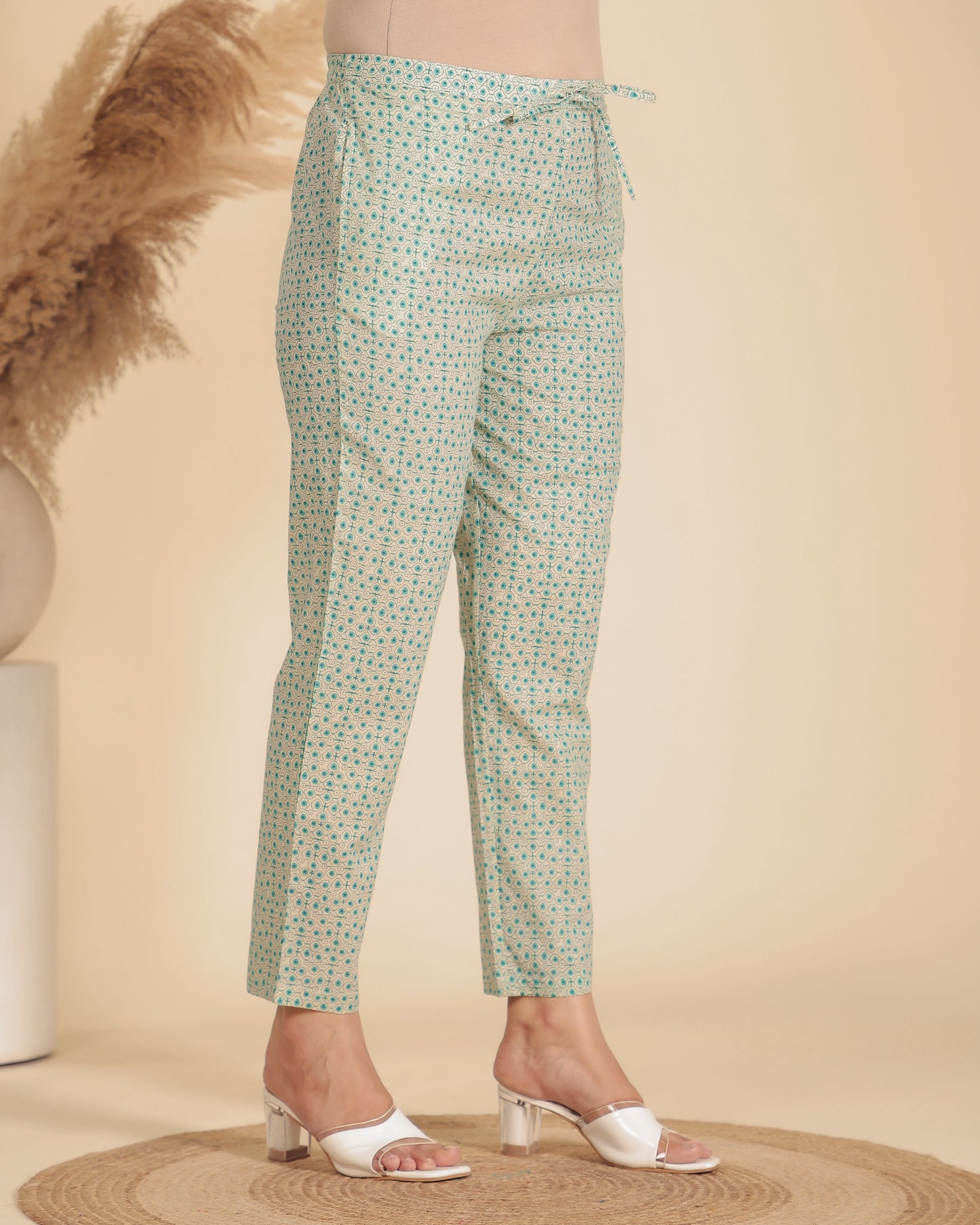 Soft Cotton Geometric Panelled Green