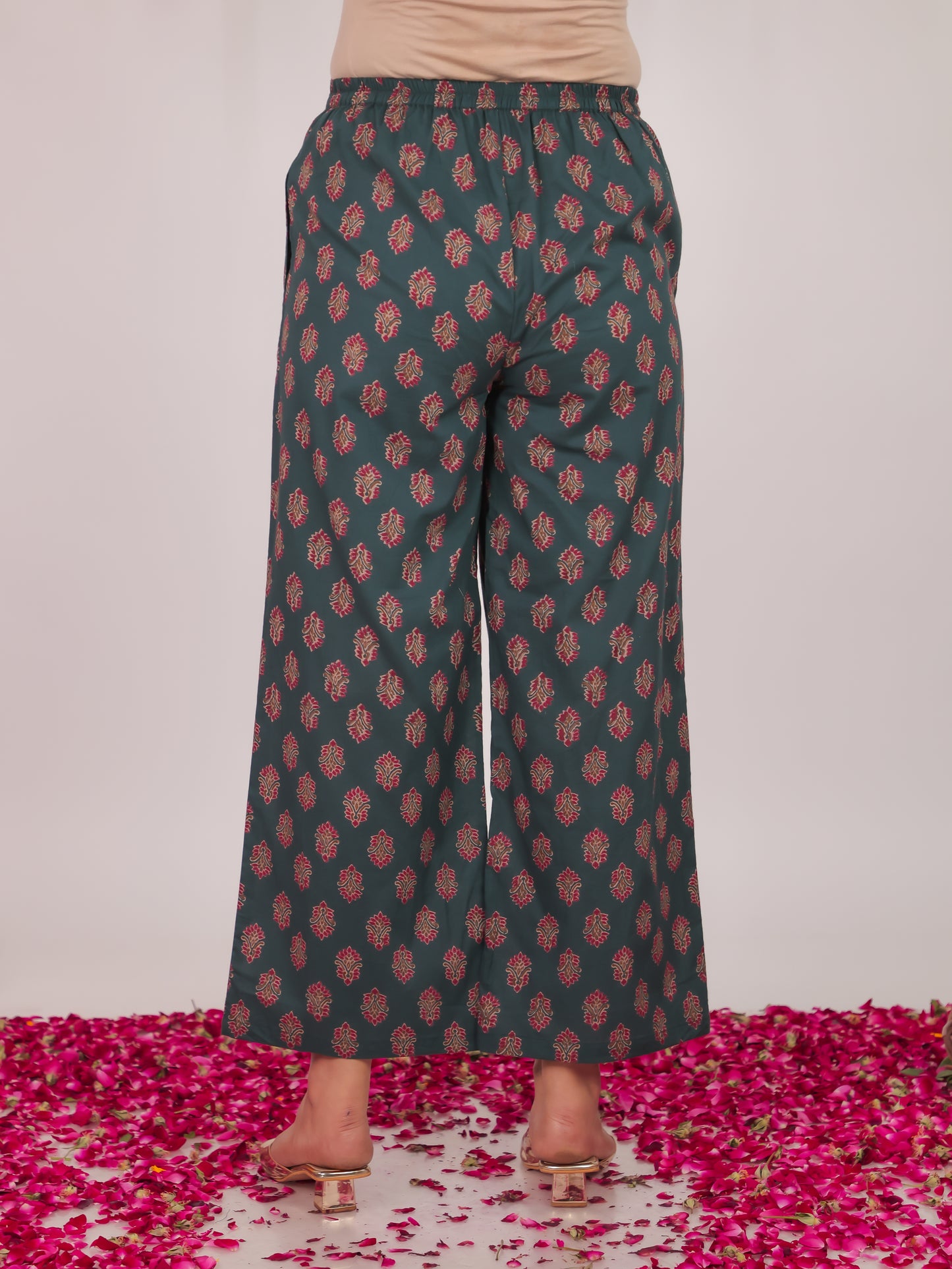 Soft Cotton Geometric Anarkali Green Kurta