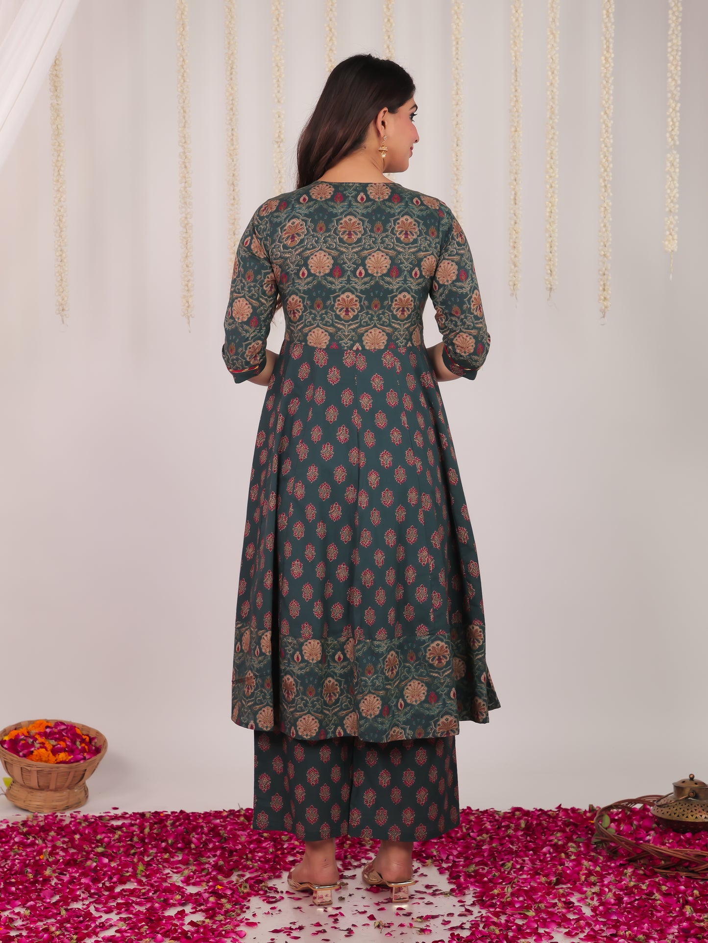 Soft Cotton Geometric Anarkali Green Kurta