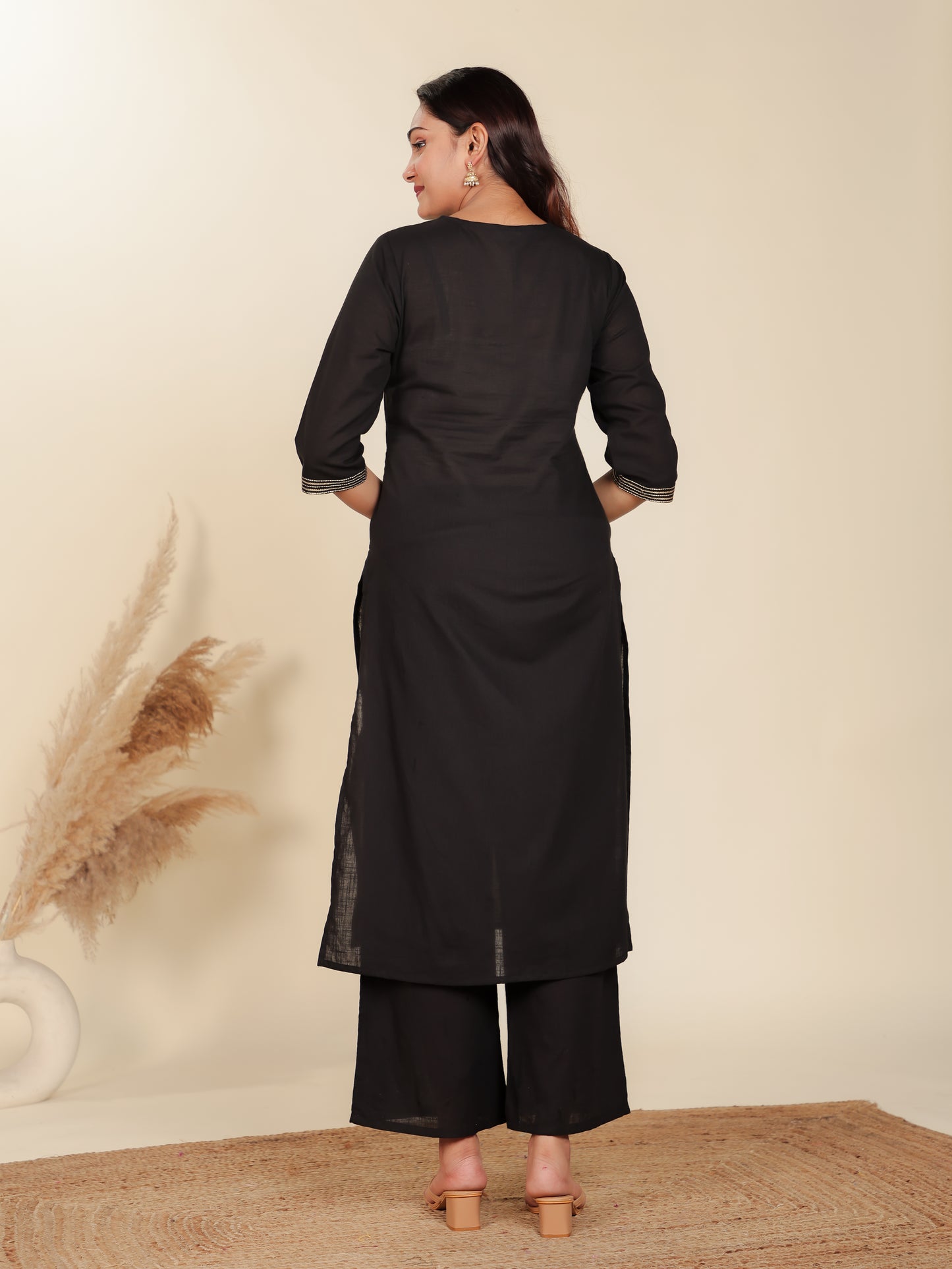 Linen Cotton Solid Straight Black Kurta