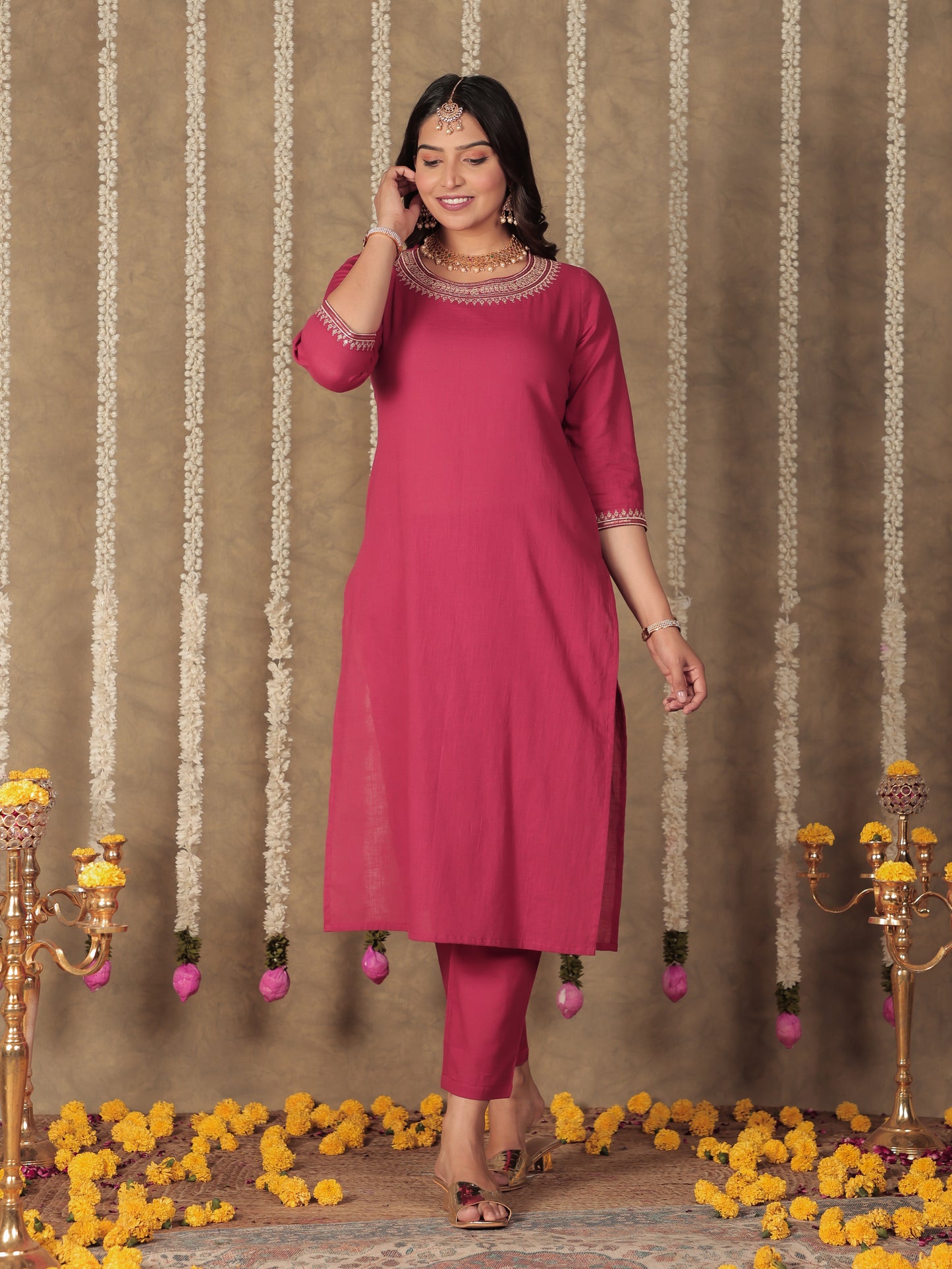 Linen Cotton Solid Straight Maroon Kurta