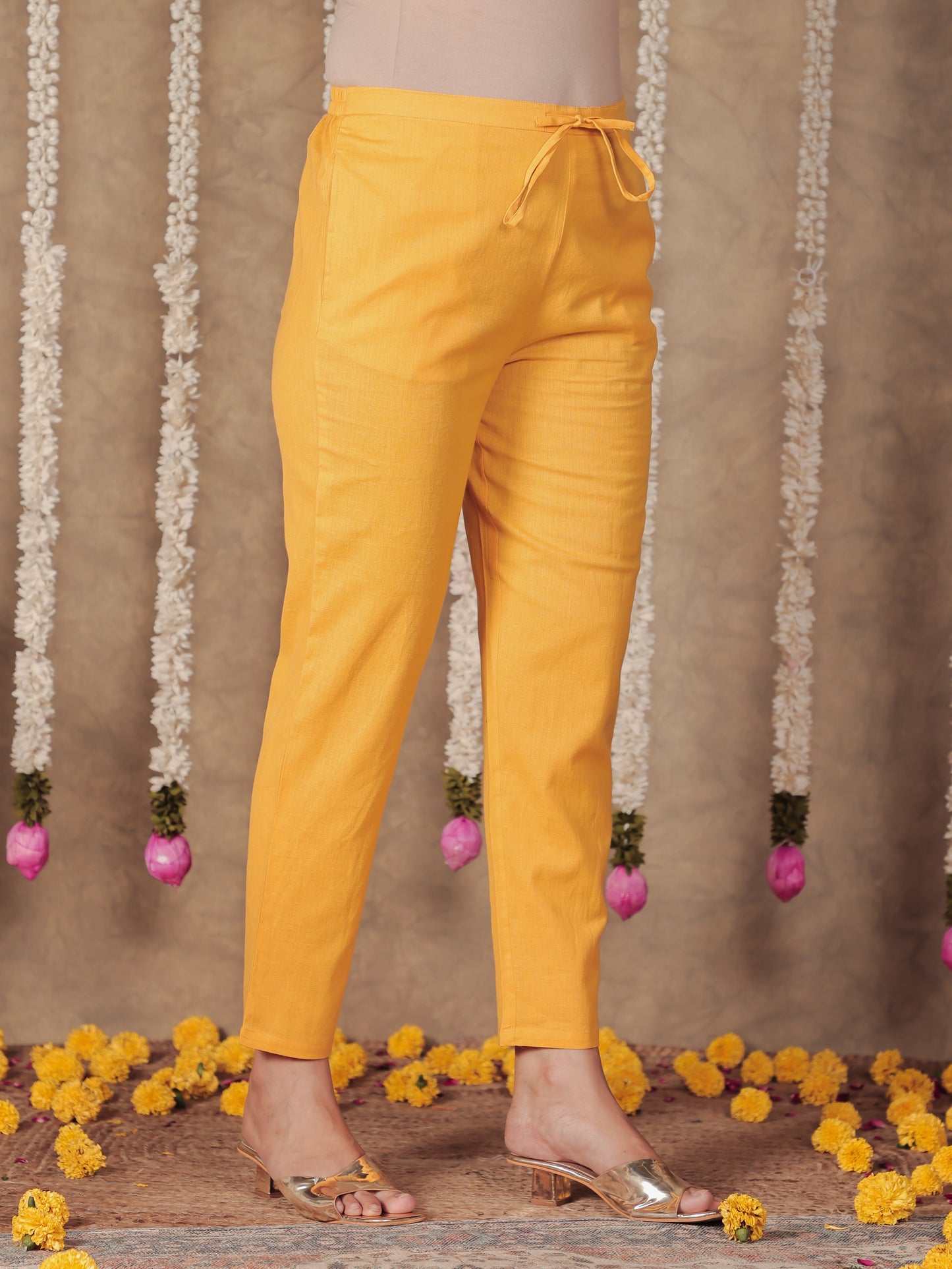 Linen Cotton Solid Straight Yellow Kurta