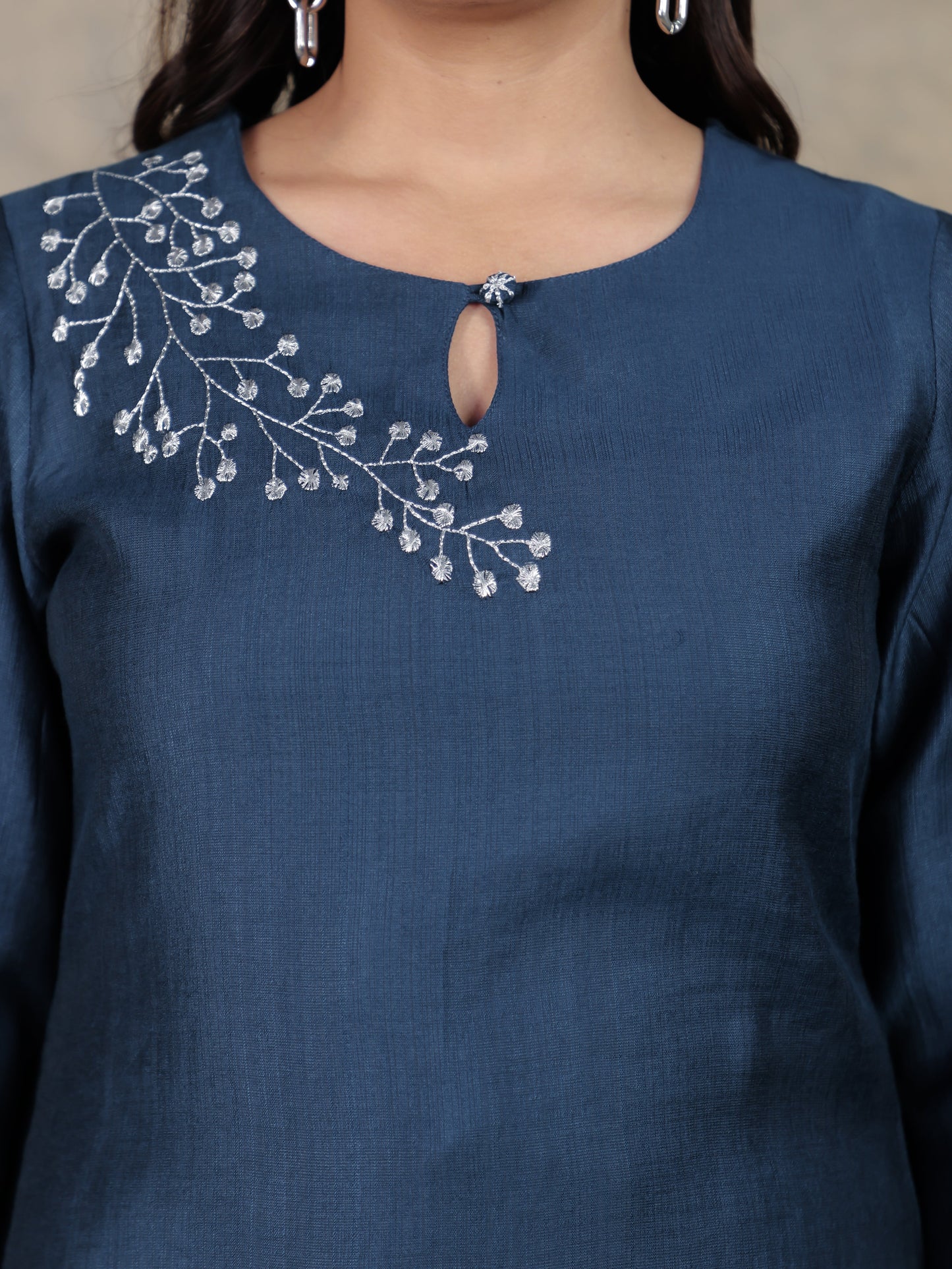 Embroidered Vertigan Solid Anarkali Navy Blue Kurta