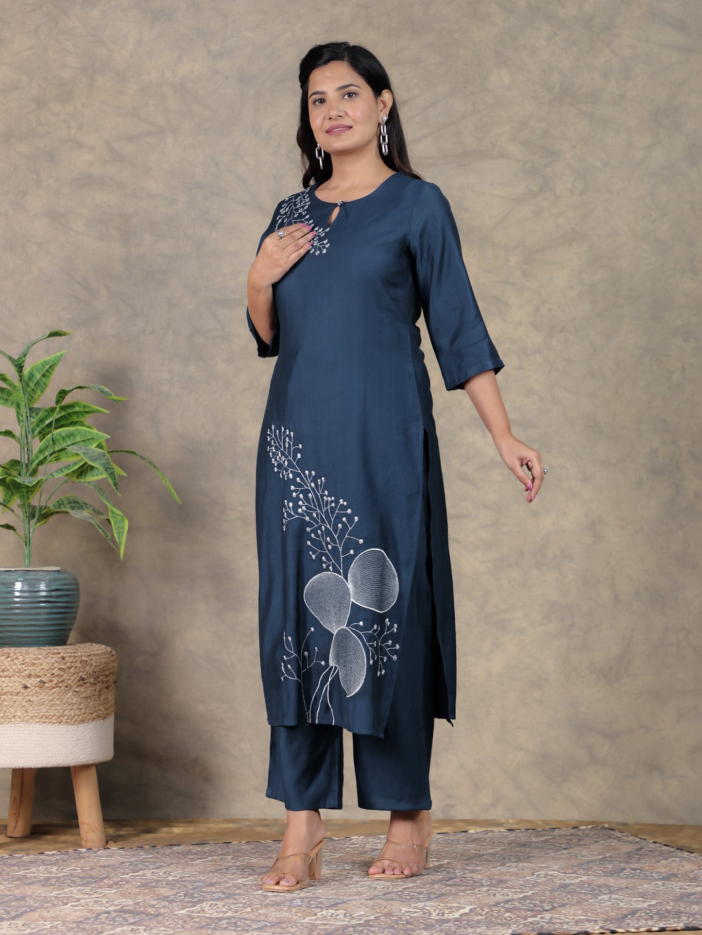 Embroidered Vertigan Solid Anarkali Navy Blue Kurta