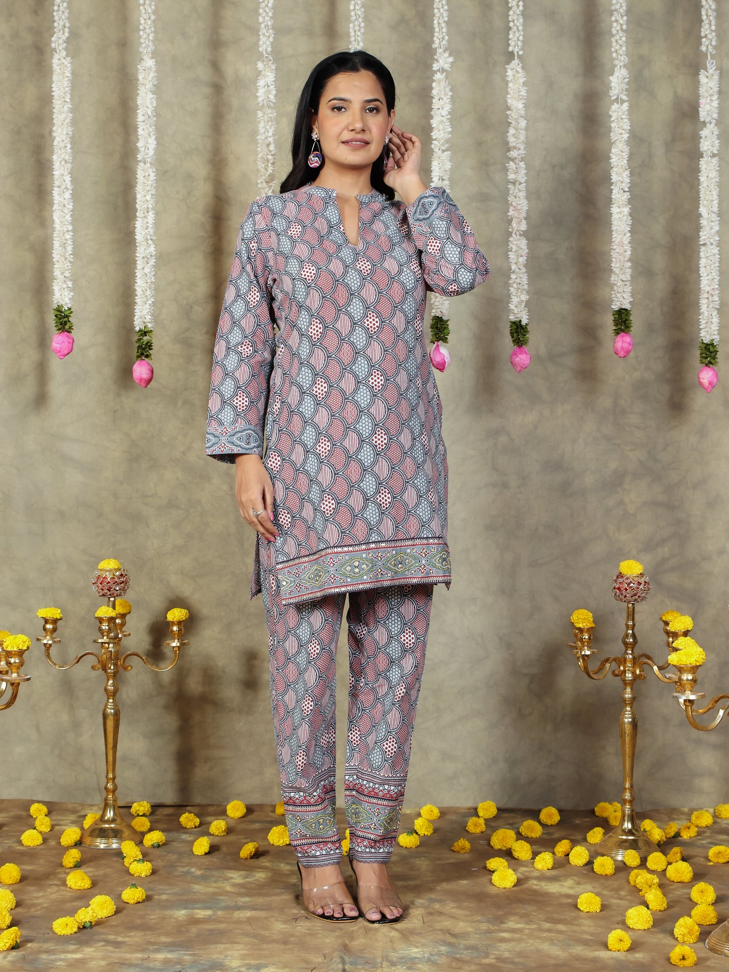Embroidered Soft Cotton Geometric Straight Grey Kurta
