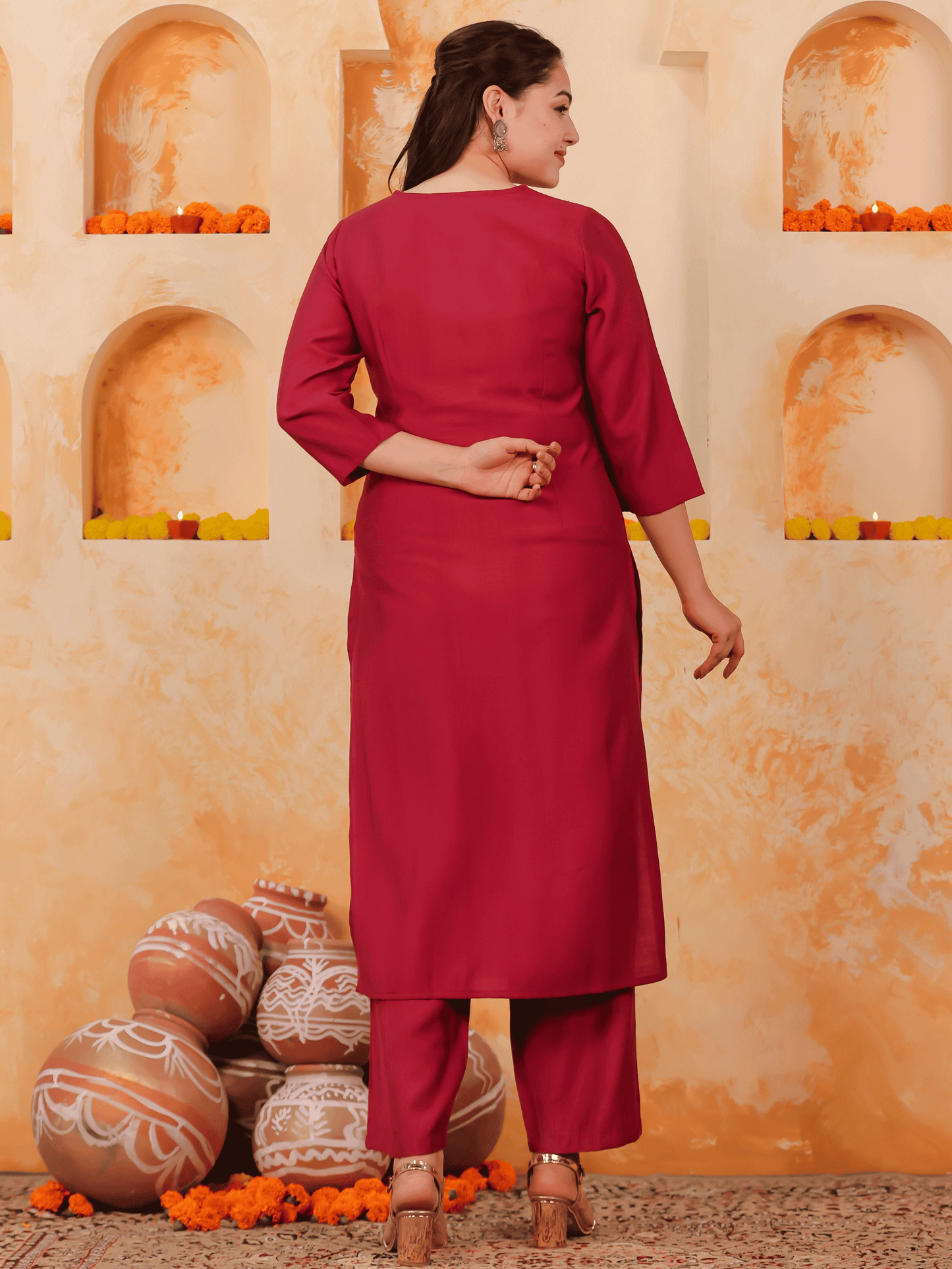 Embroidered Blended Silk Solid Straight Maroon Kurta
