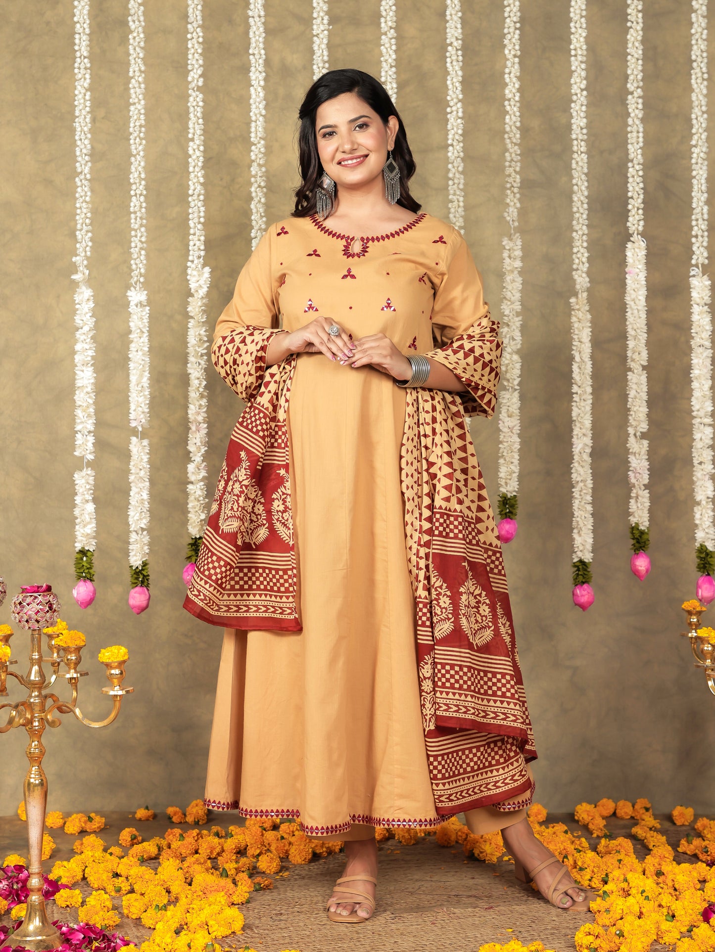 Voile Cotton Geometric Beige Dupatta
