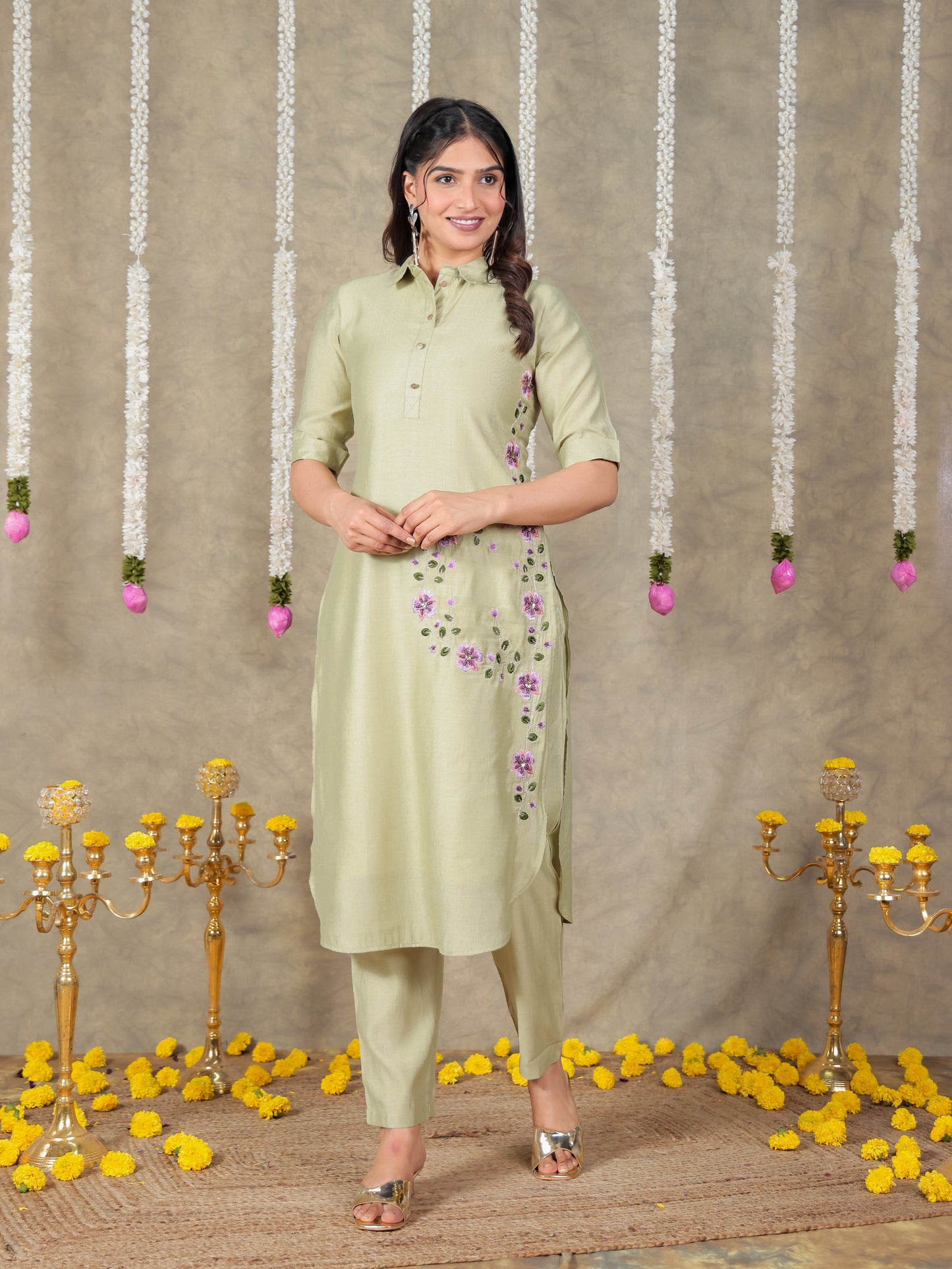Embroidered Vertigan Solid Pathani Green Kurta