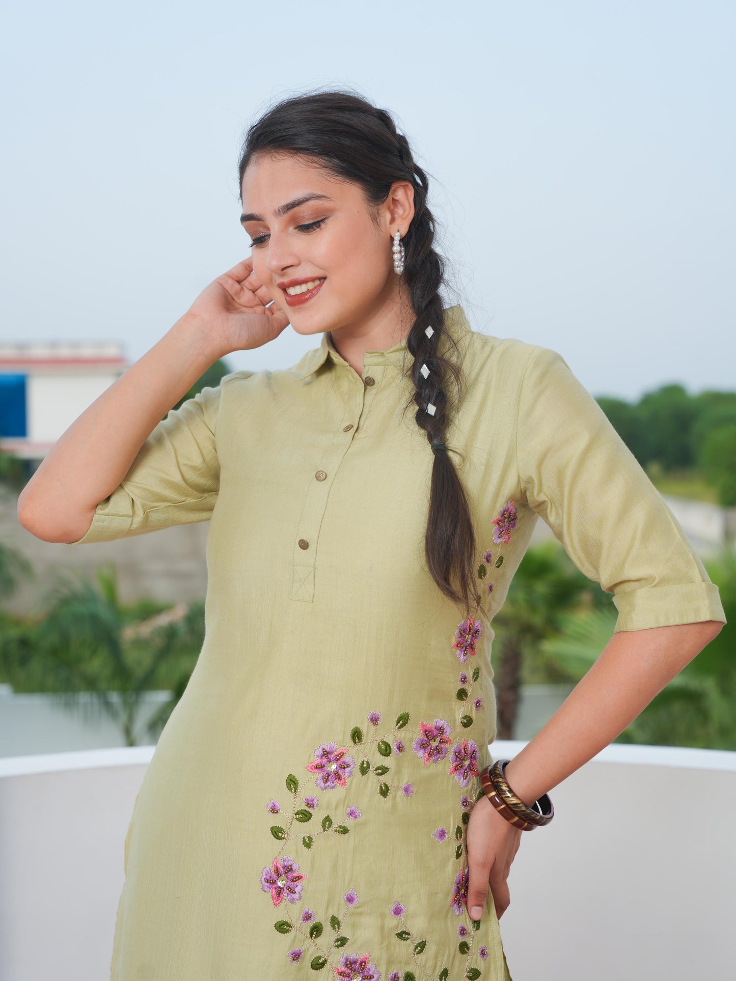 Embroidered Blended Silk Solid Pathani Green Kurta