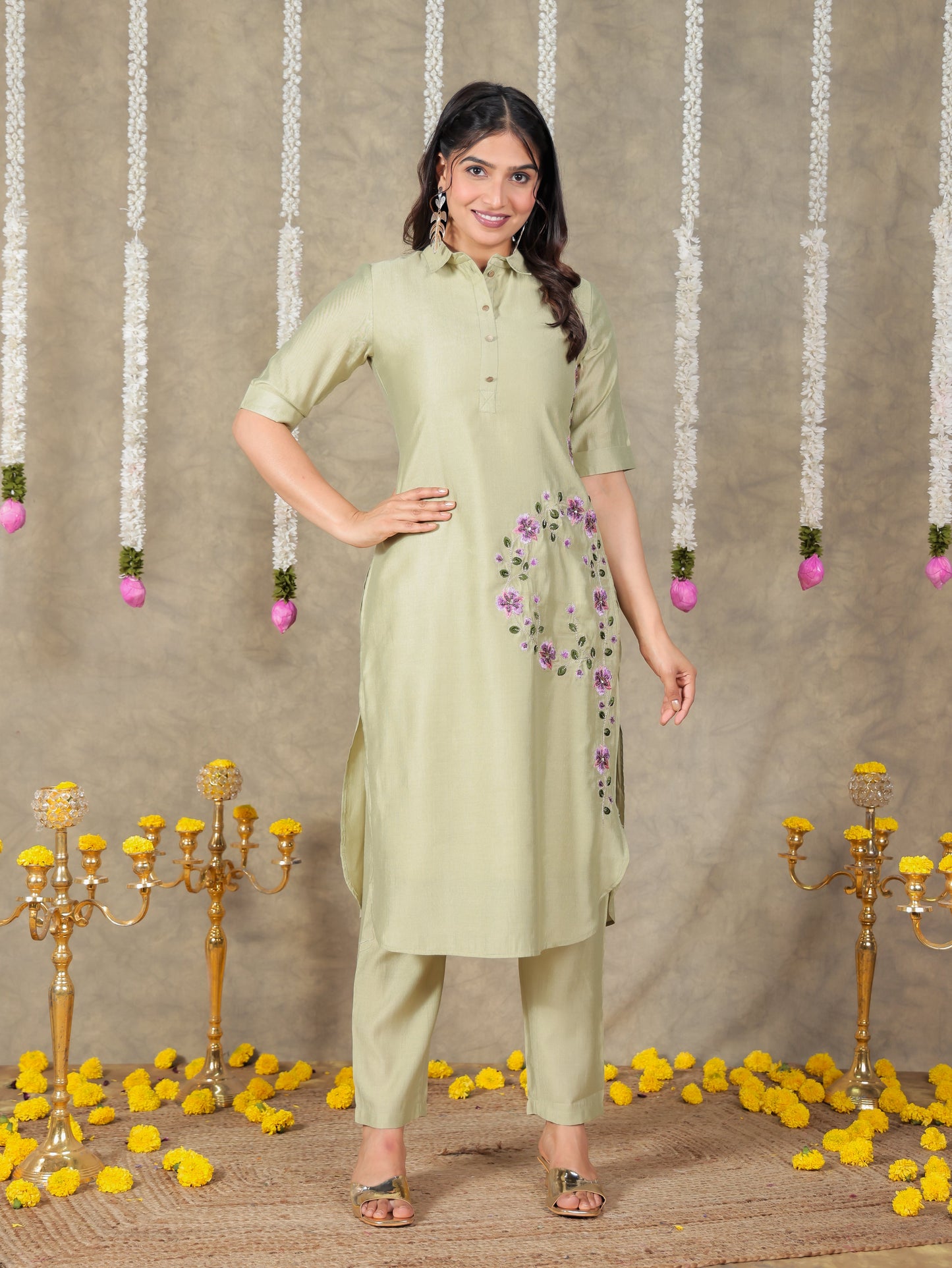Embroidered Vertigan Solid Pathani Green Kurta