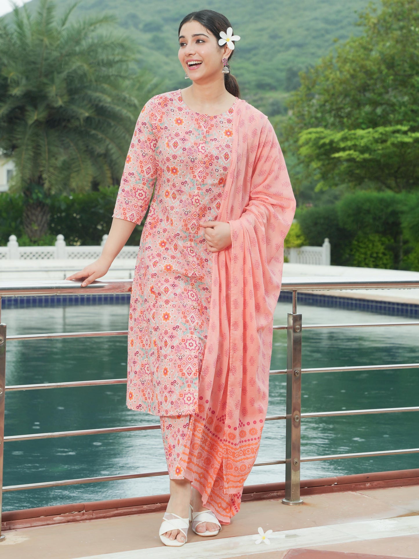 Soft Cotton Geometric A-line Peach Kurta