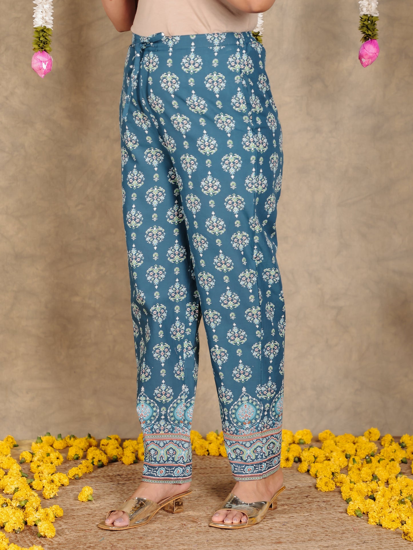 Embroidered Soft Cotton Floral Straight Blue Kurta