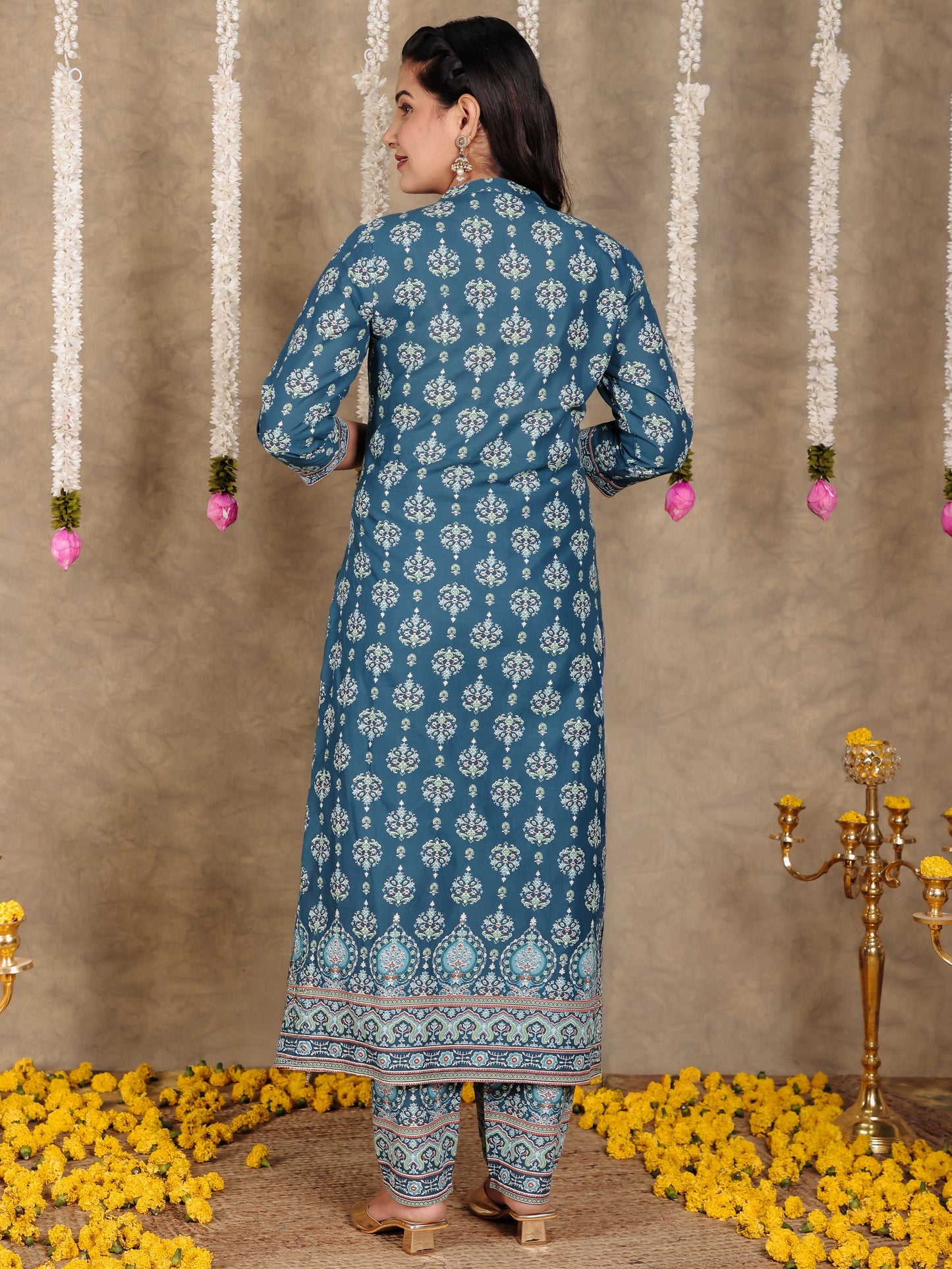 Embroidered Soft Cotton Floral Straight Blue Kurta