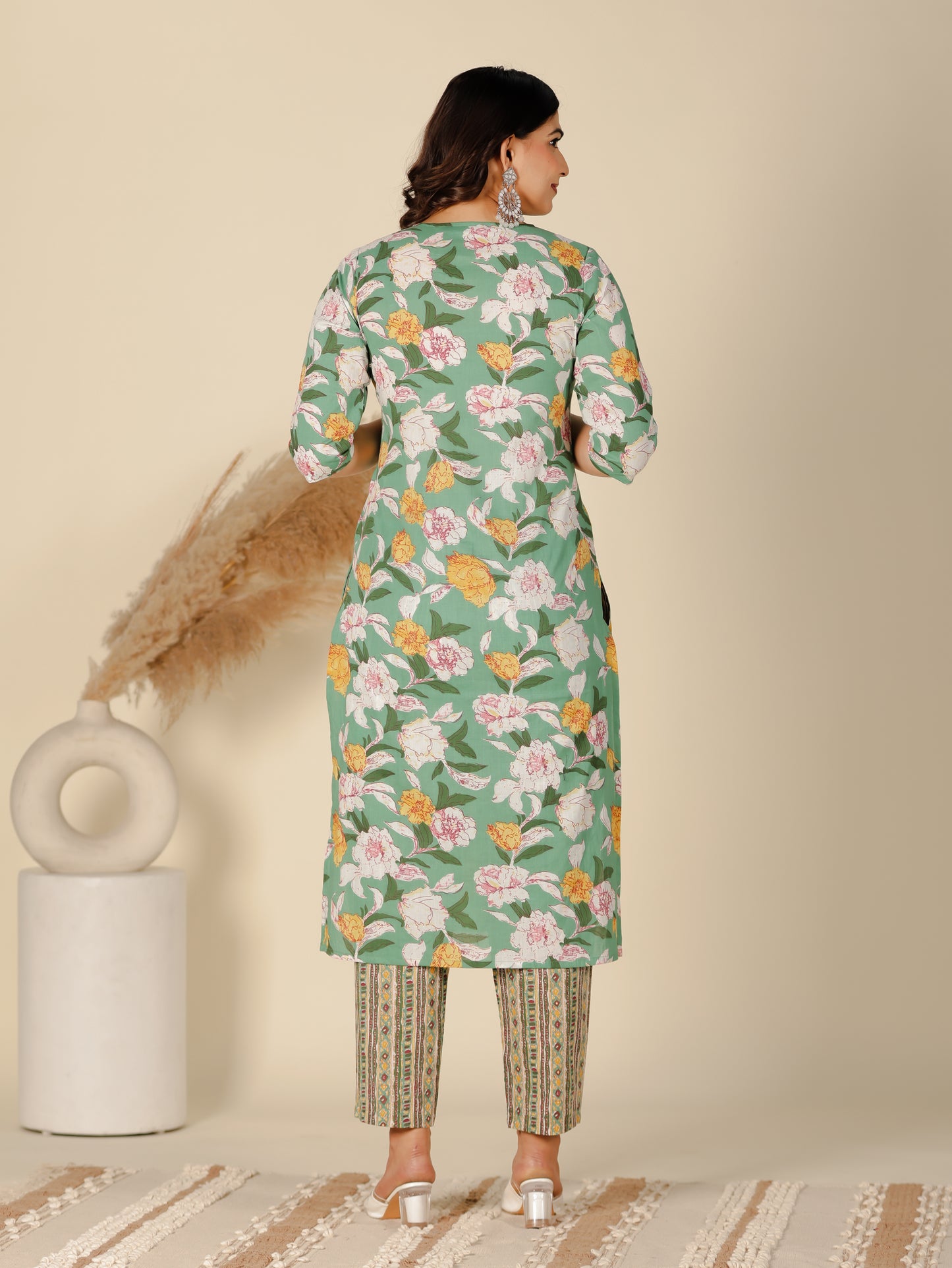 Soft Cotton Floral Straight Green Kurta