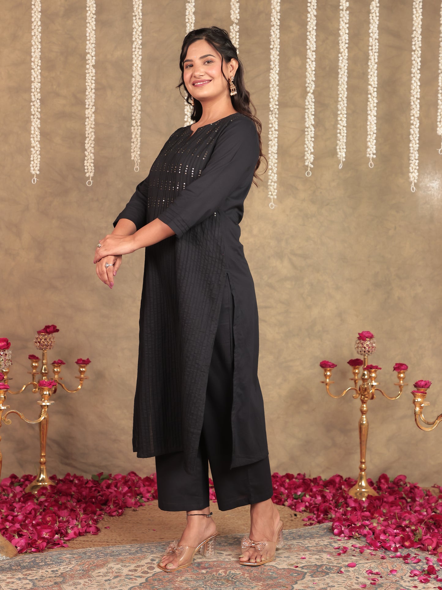 Embroidered Soft Cotton Solid Straight Blue Kurta