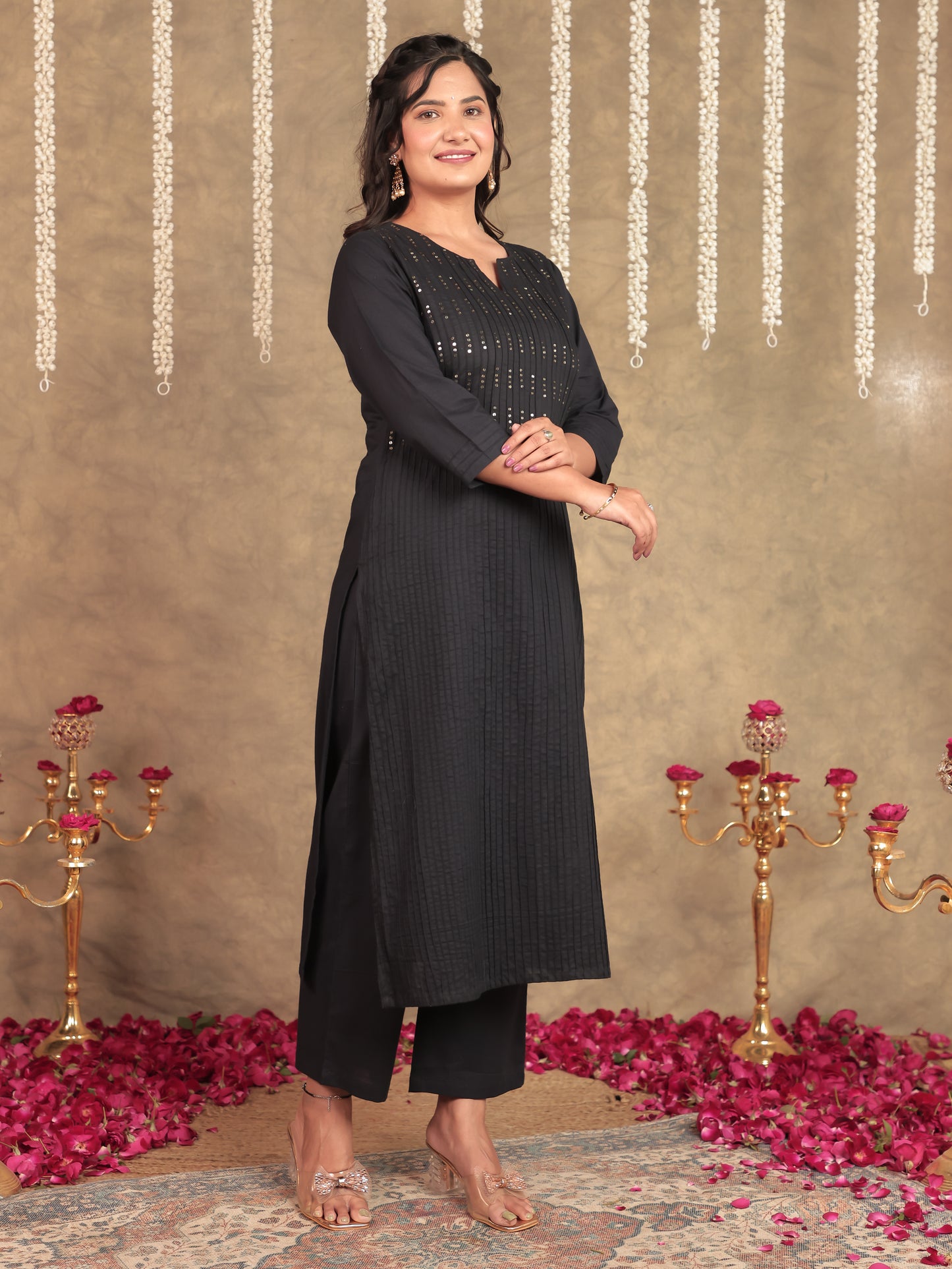 Embroidered Soft Cotton Solid Straight Blue Kurta