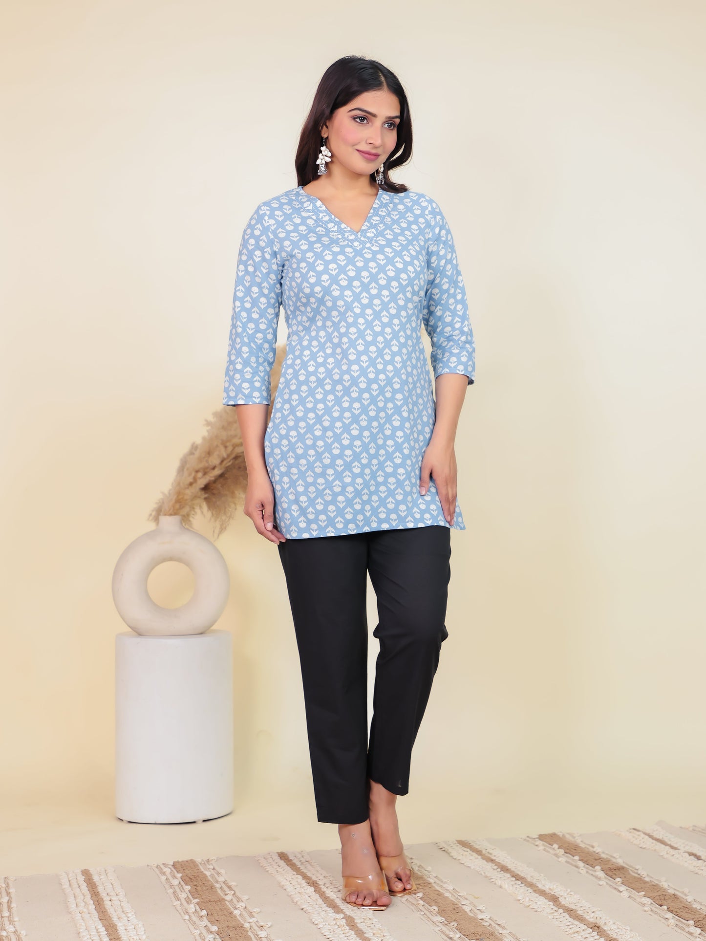 Soft Cotton Floral Straight Blue Kurti