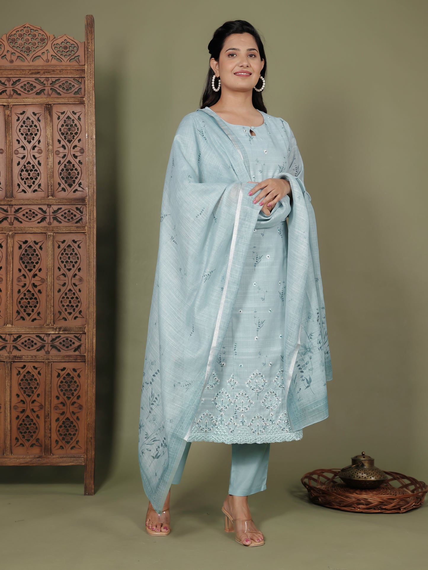 Embroidered Chanderi Floral Panelled Green Kurta
