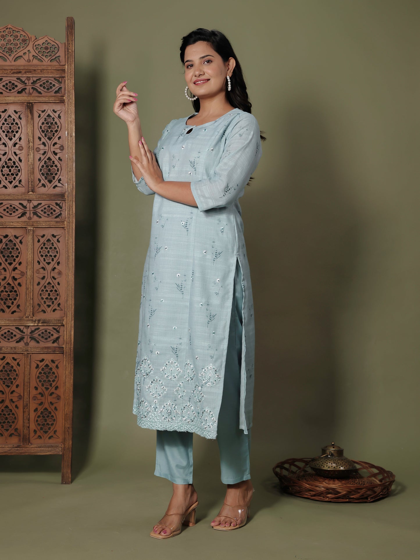 Embroidered Chanderi Floral Panelled Green Kurta