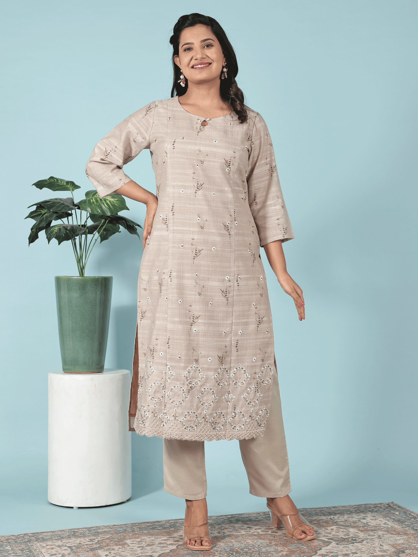 Embroidered Chanderi Floral Panelled Beige Kurta