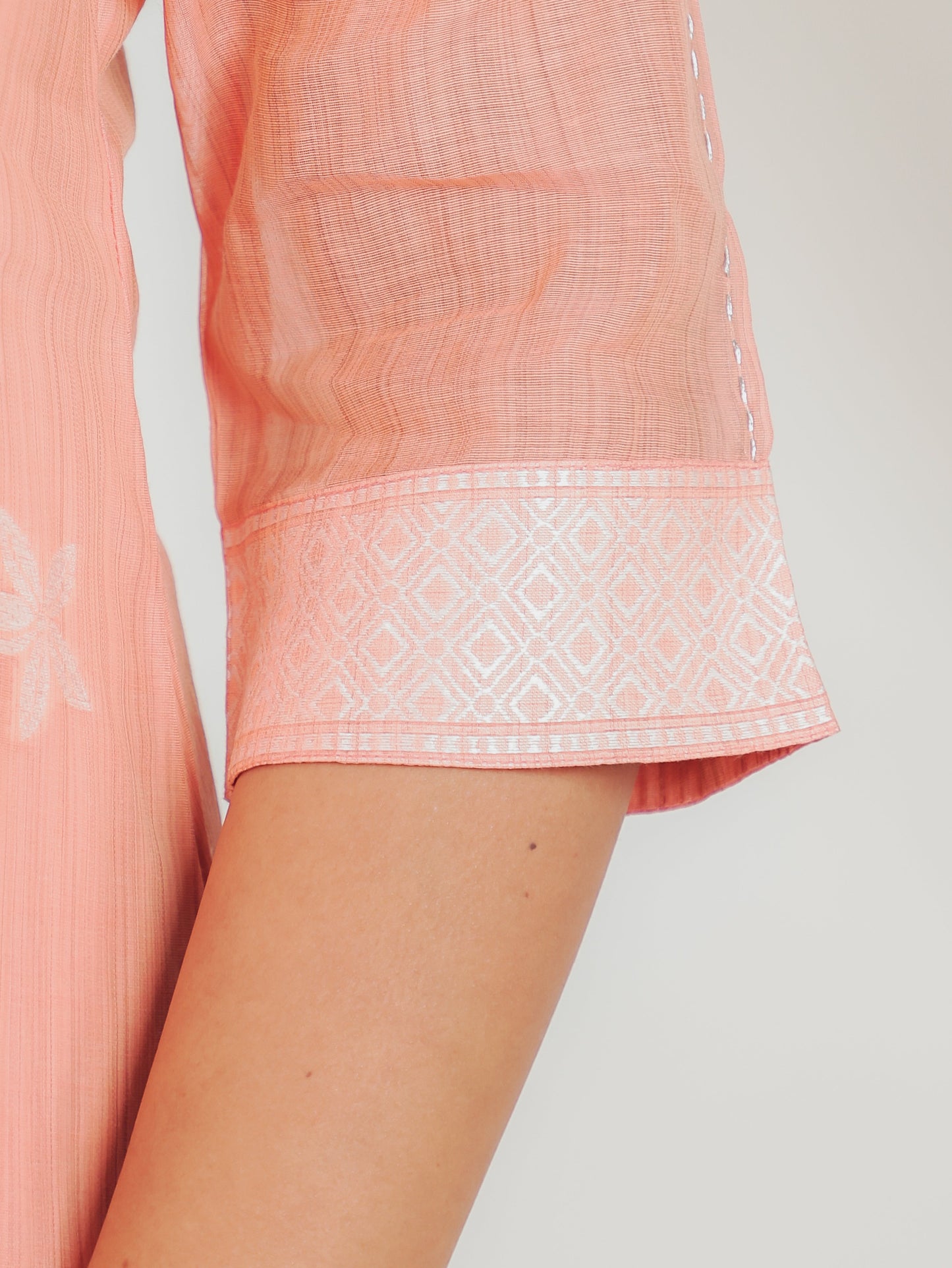 Chanderi Floral Straight Peach Kurta