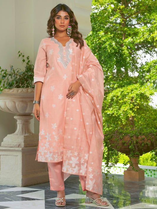 Jacquard Floral Peach Dupatta