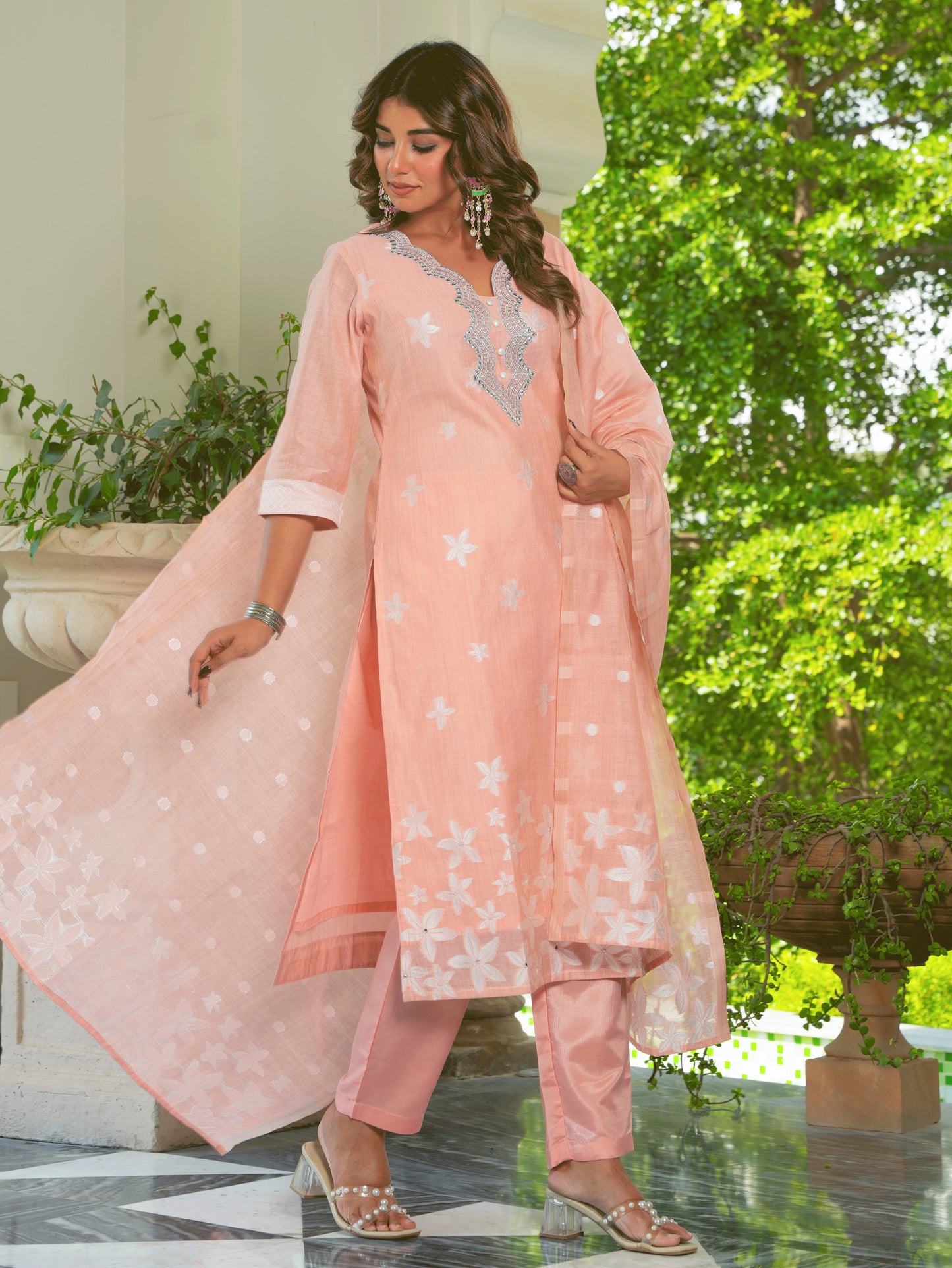 Embroidered Chanderi Jacquard Floral Straight Peach Kurta