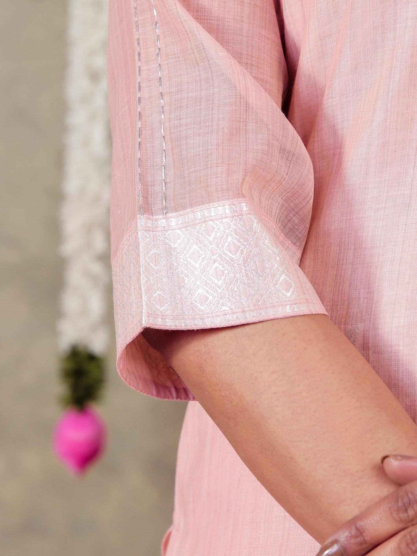 Embroidered Chanderi Floral Straight Peach Kurta