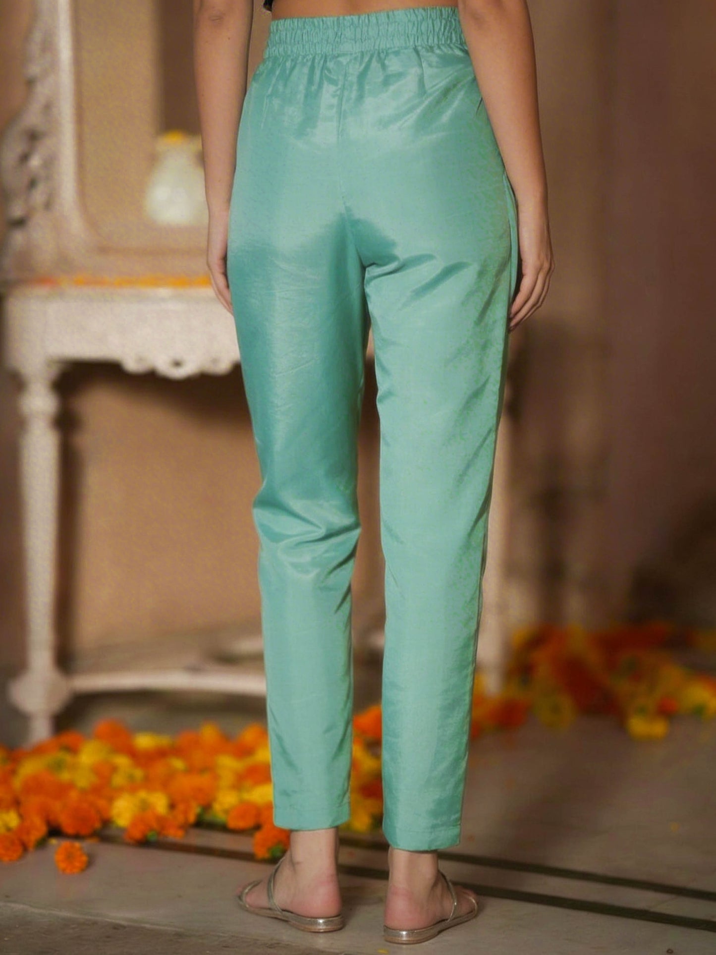Embroidered Chanderi Floral Straight Green Kurta