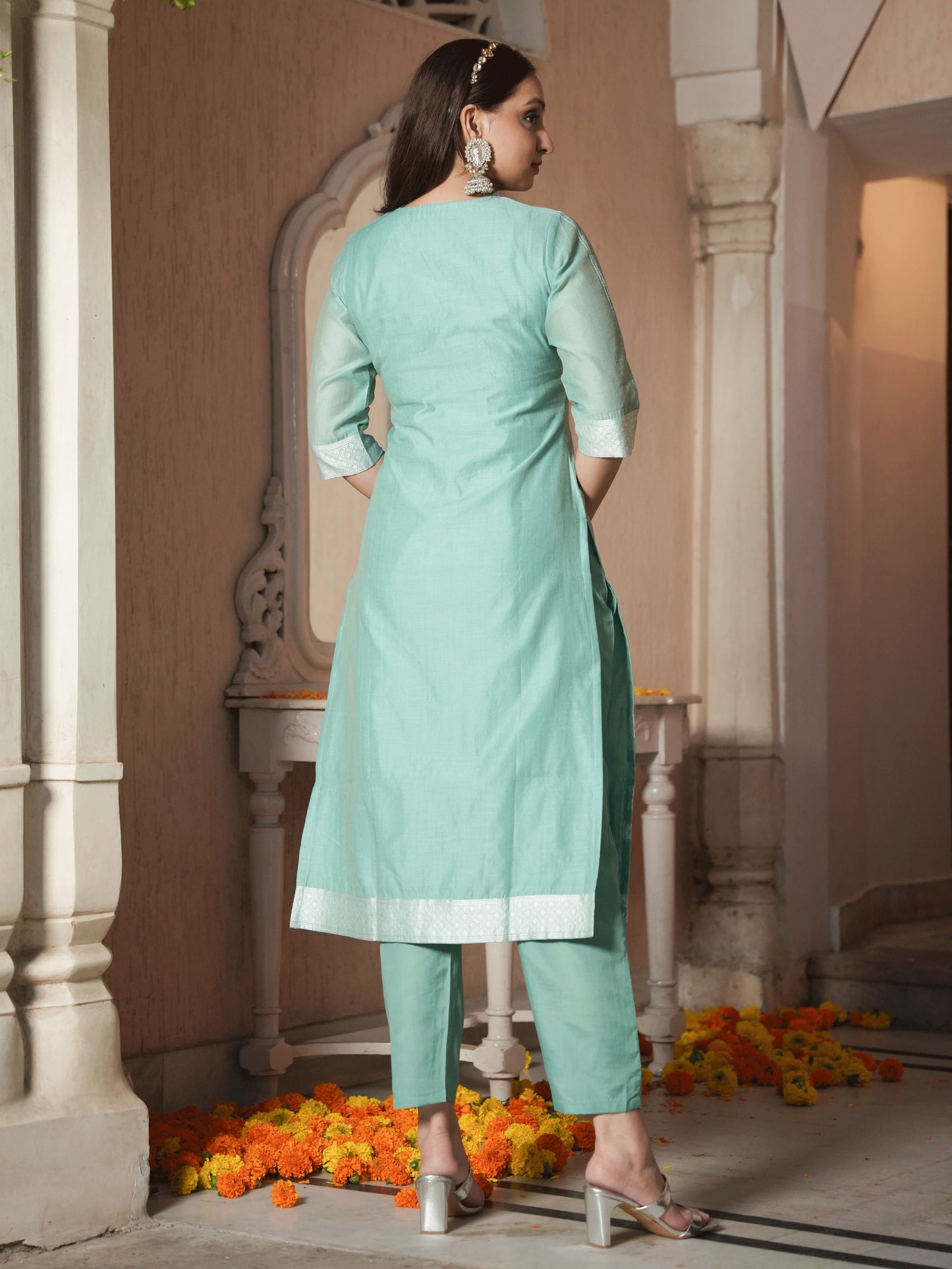 Embroidered Chanderi Floral Straight Green Kurta