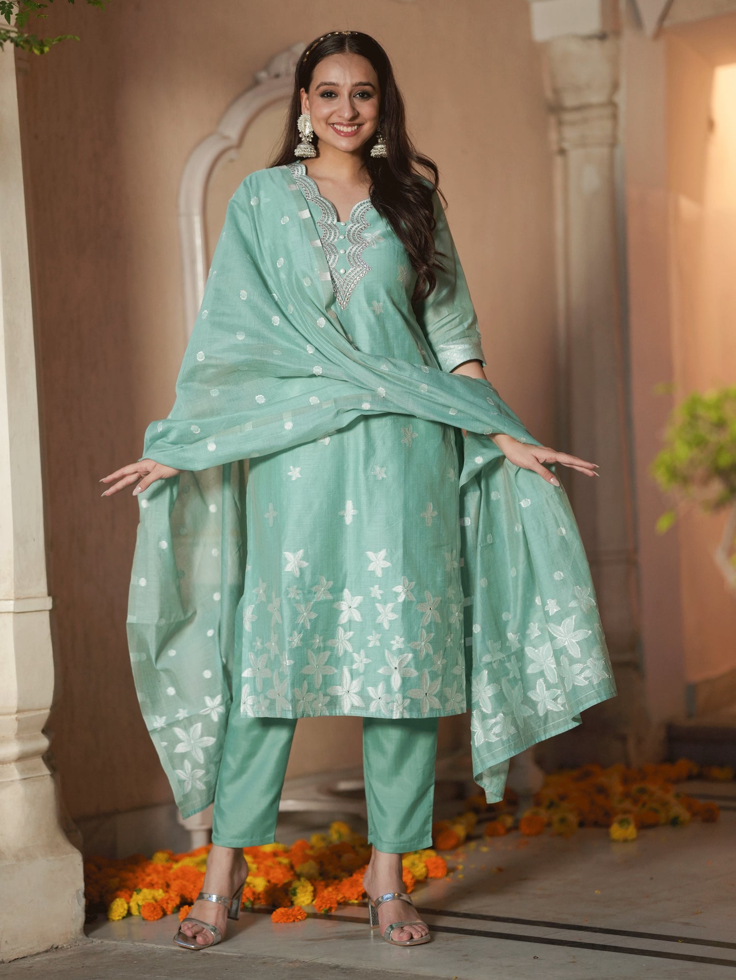 Embroidered Chanderi Floral Straight Green Kurta