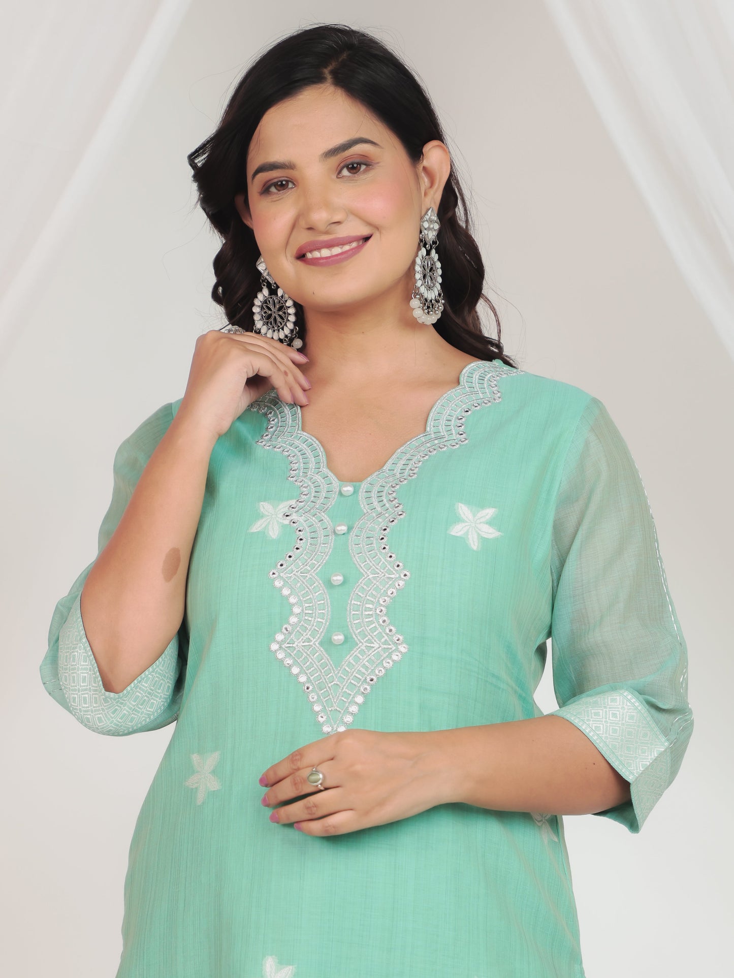 Embroidered Chanderi Floral Straight Green Kurta