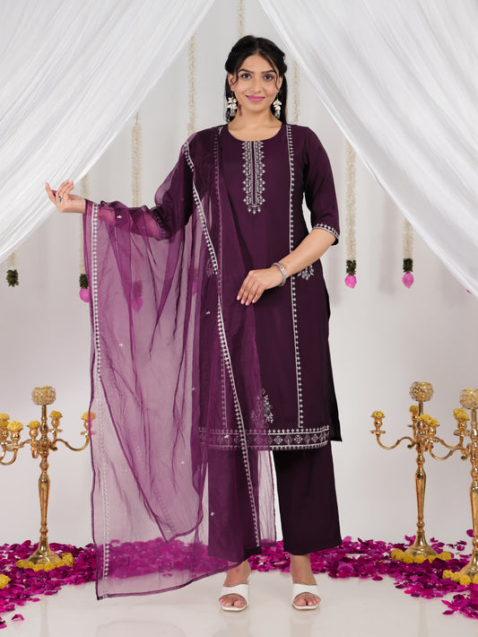 Embroidered Muslin Solid Straight Purple Kurta