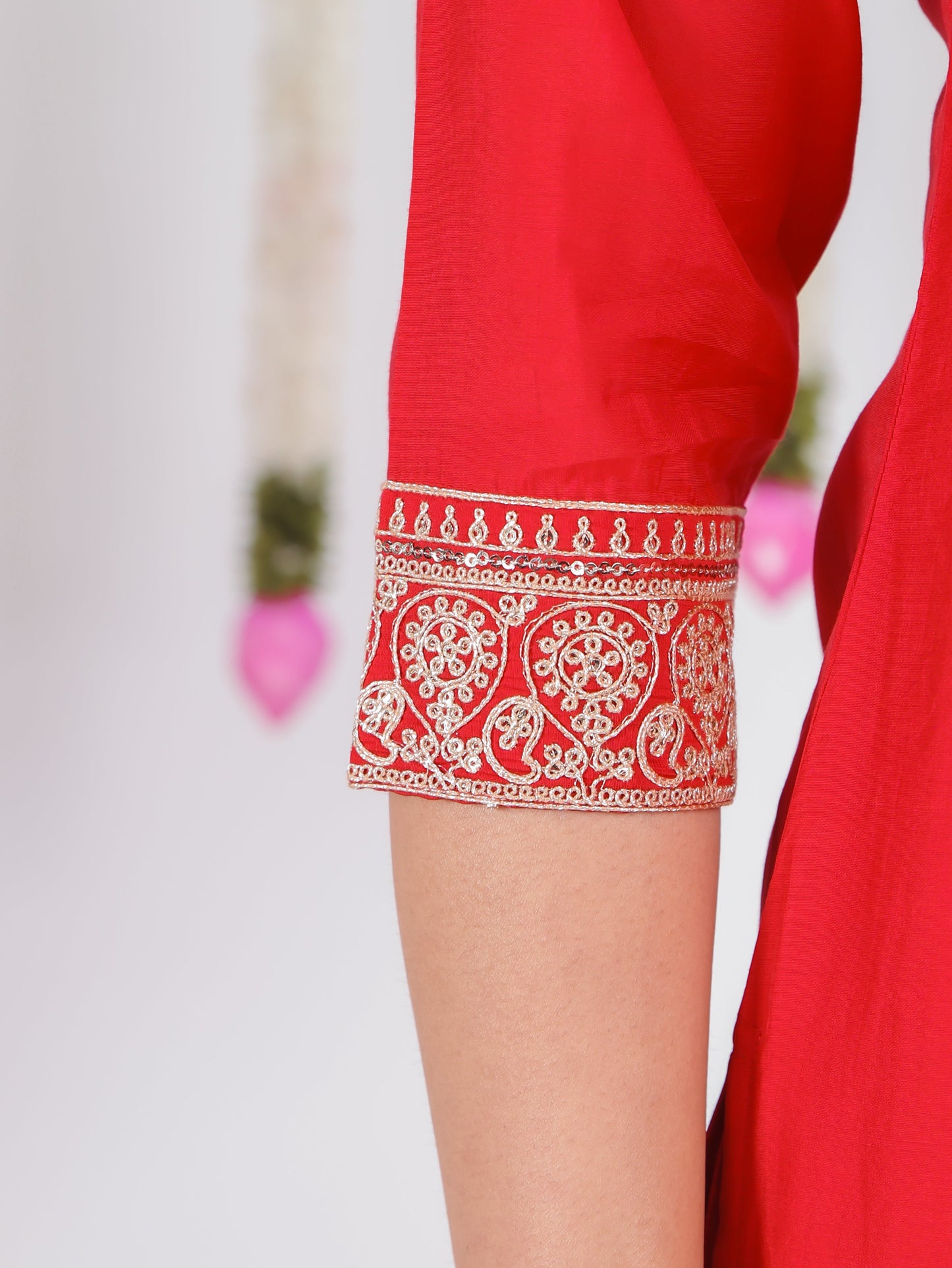 Embroidered Muslin Solid Straight Red Kurta