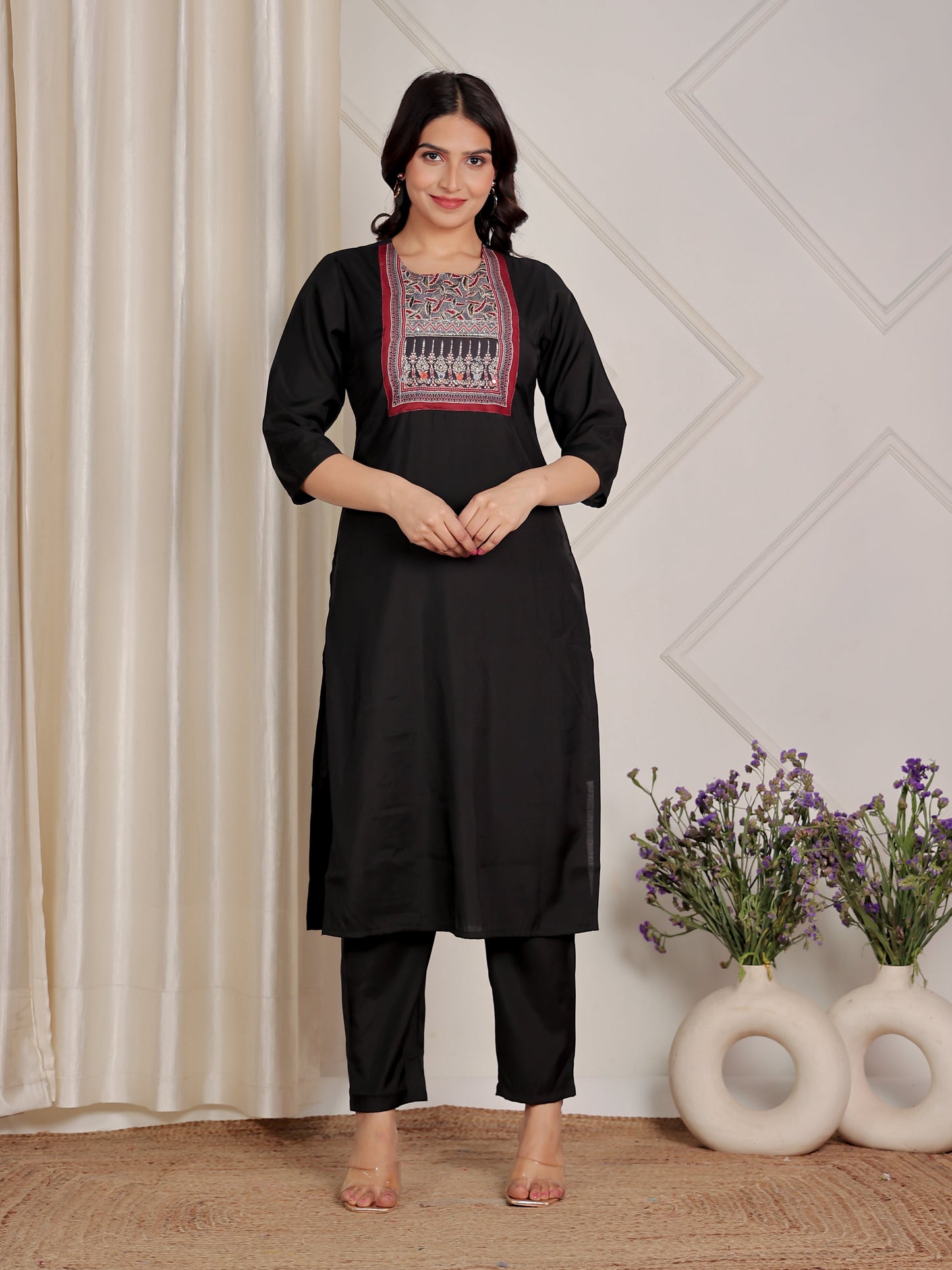 Embroidered Muslin Solid Straight Black Kurta