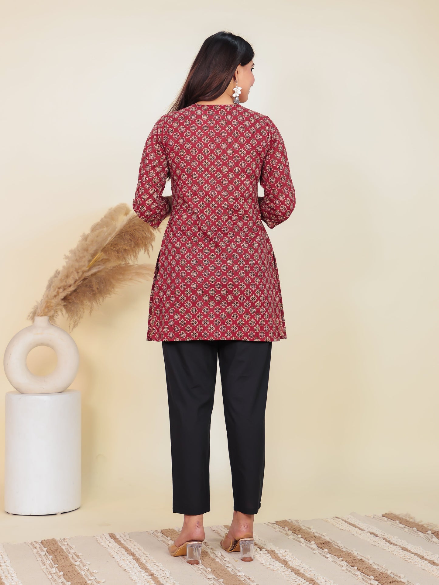 Soft Cotton Bandhani Straight Maroon Kurti