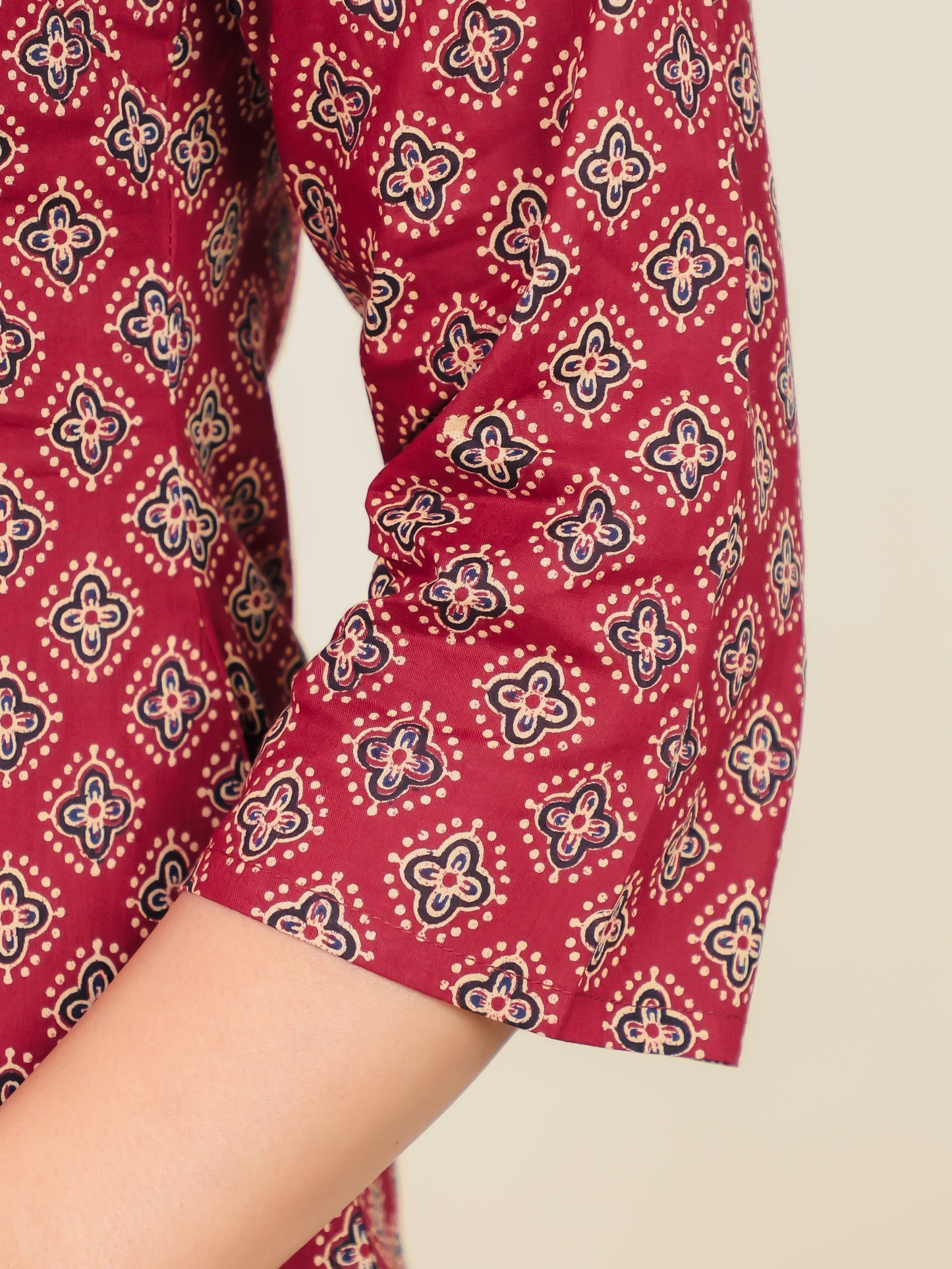 Soft Cotton Bandhani Straight Maroon Kurti