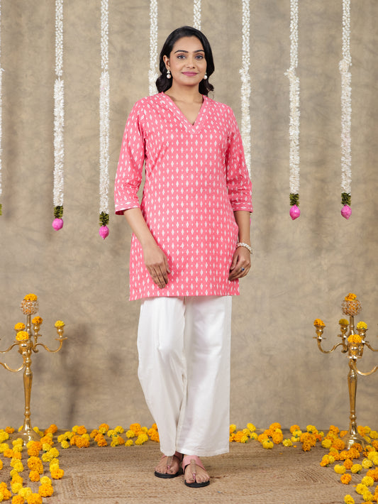 Soft Cotton Geometric Straight Peach Kurta