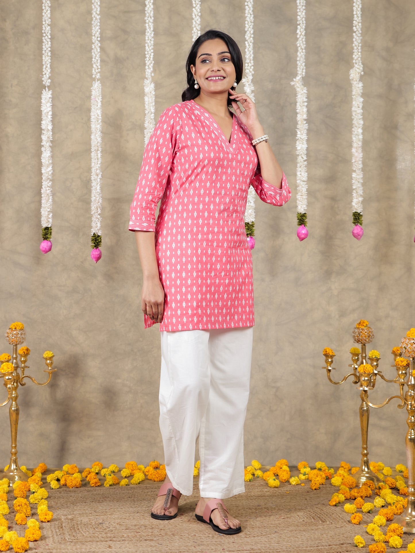 Soft Cotton Geometric Straight Peach Kurta