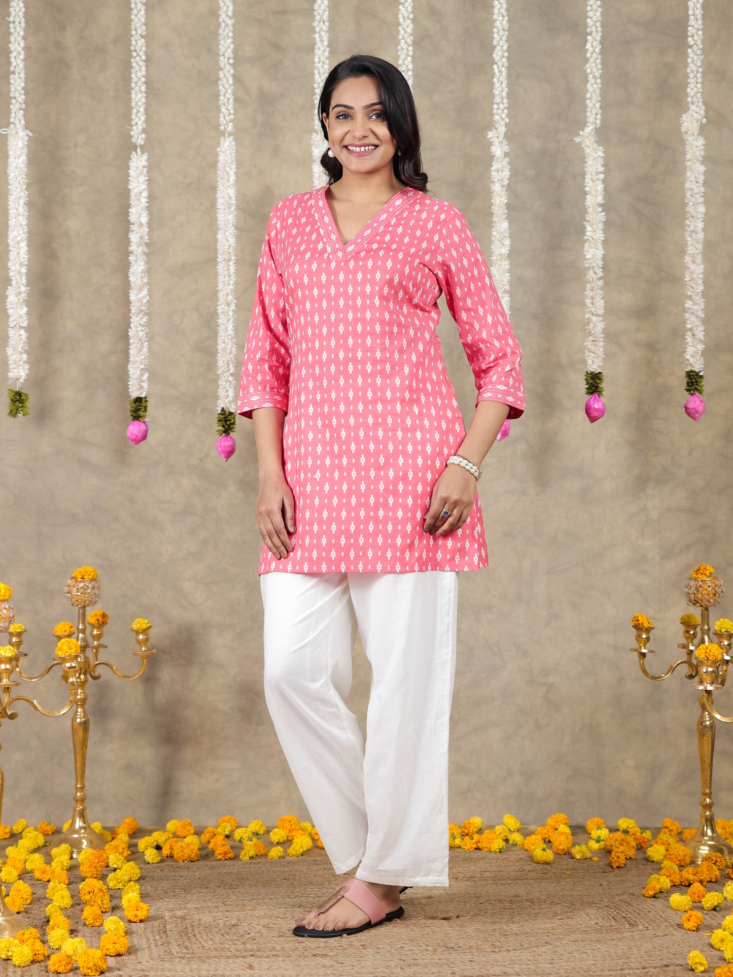 Soft Cotton Geometric Straight Peach Kurta