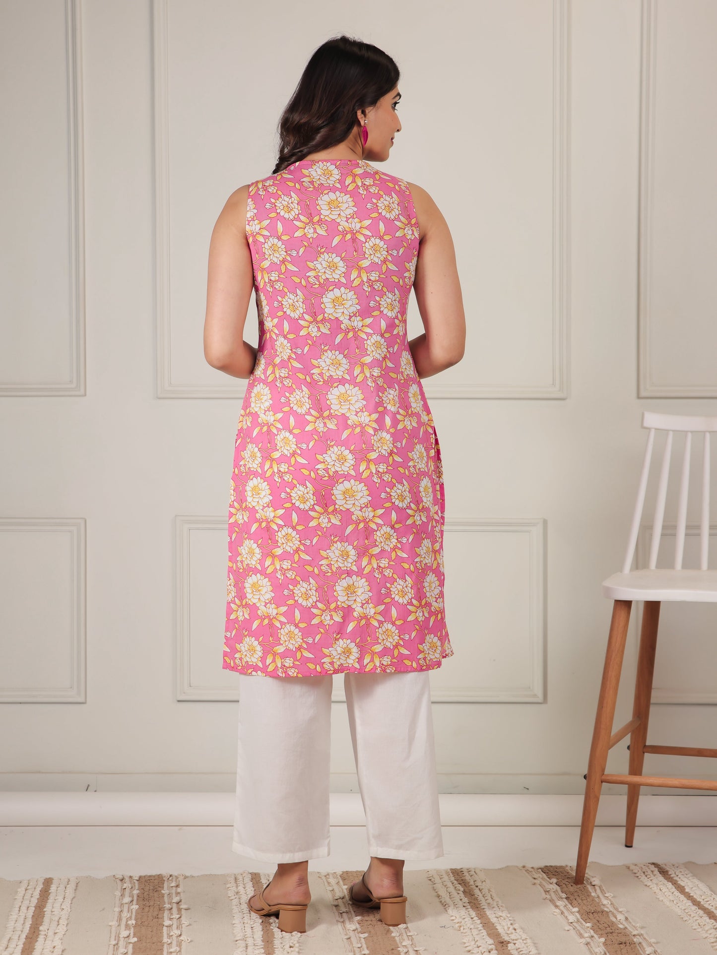 Soft Cotton Floral Straight Pink Kurta