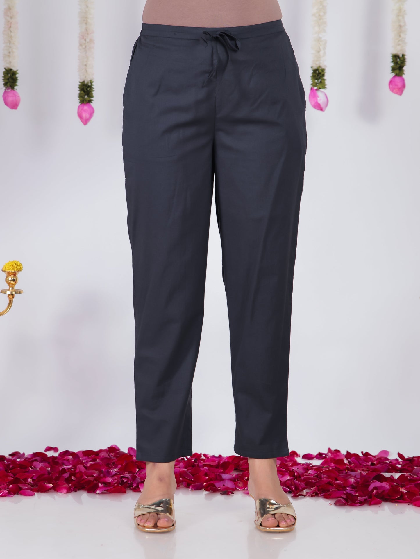 Soft Cotton Solid Black Tapered Trousers