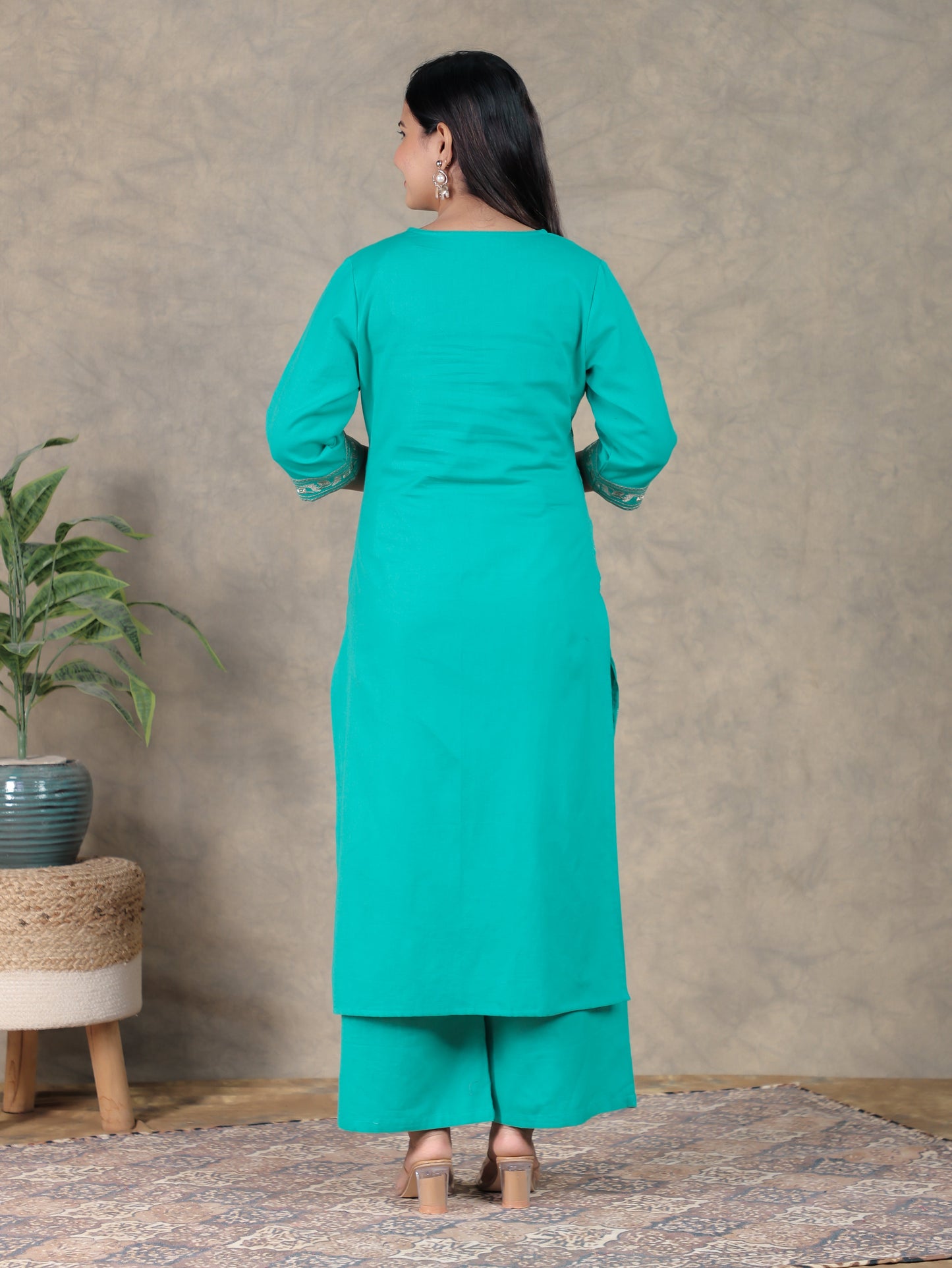 Embroidered Linen Cotton Solid Straight Sea Green Kurta