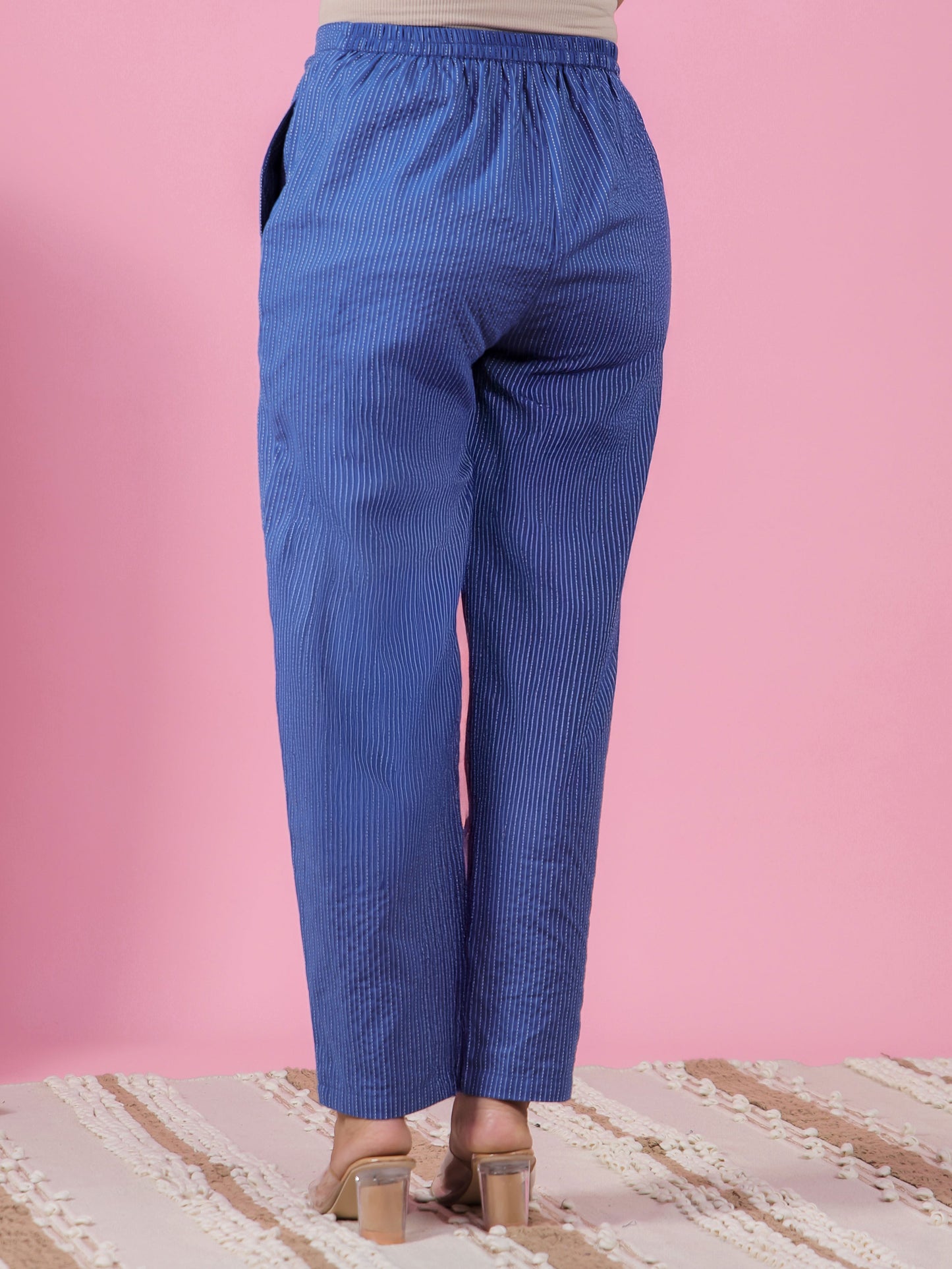 Kantha Cotton Solid Straight Blue Kurta