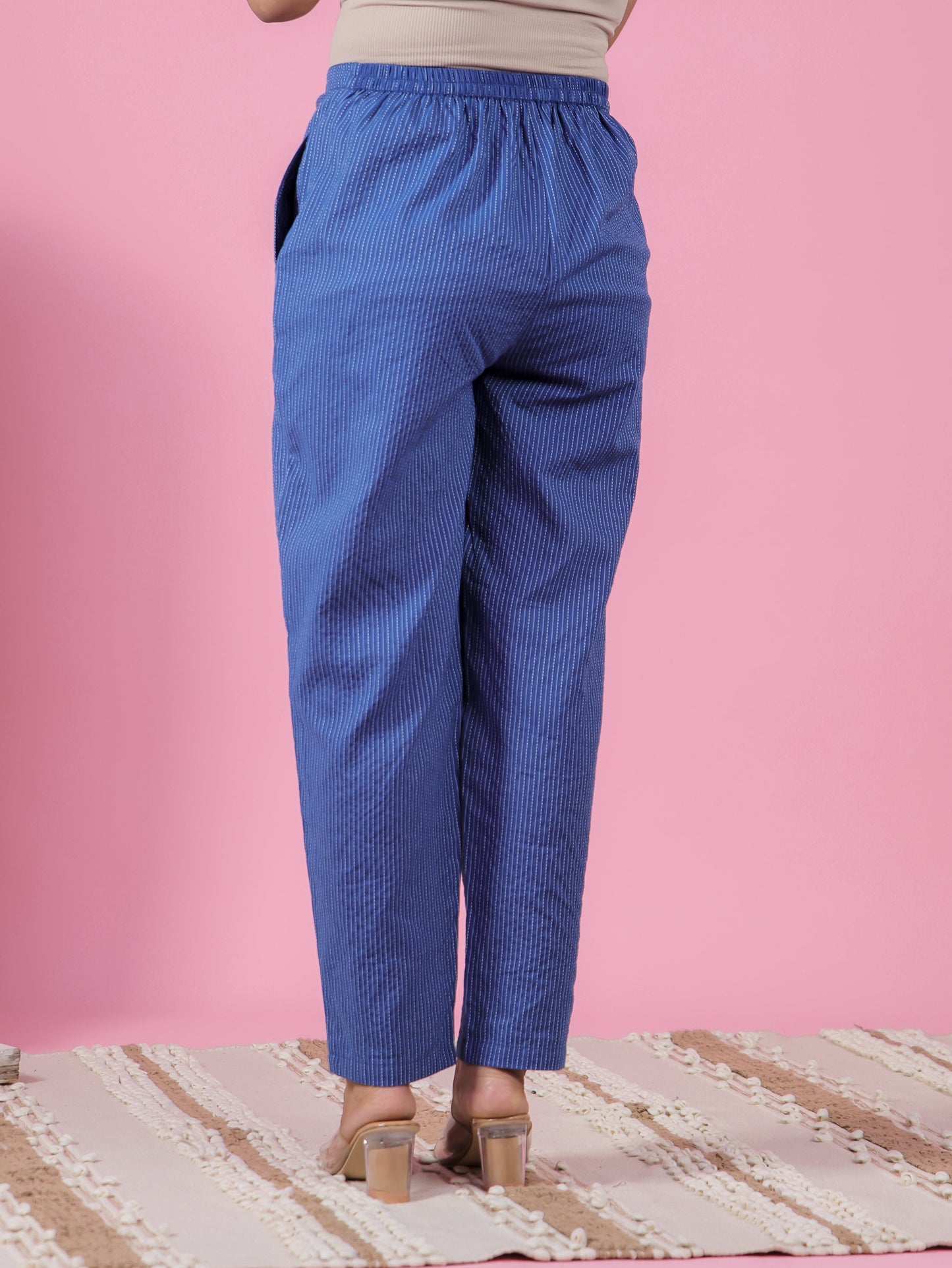 Kantha Cotton Solid Straight Blue Kurta