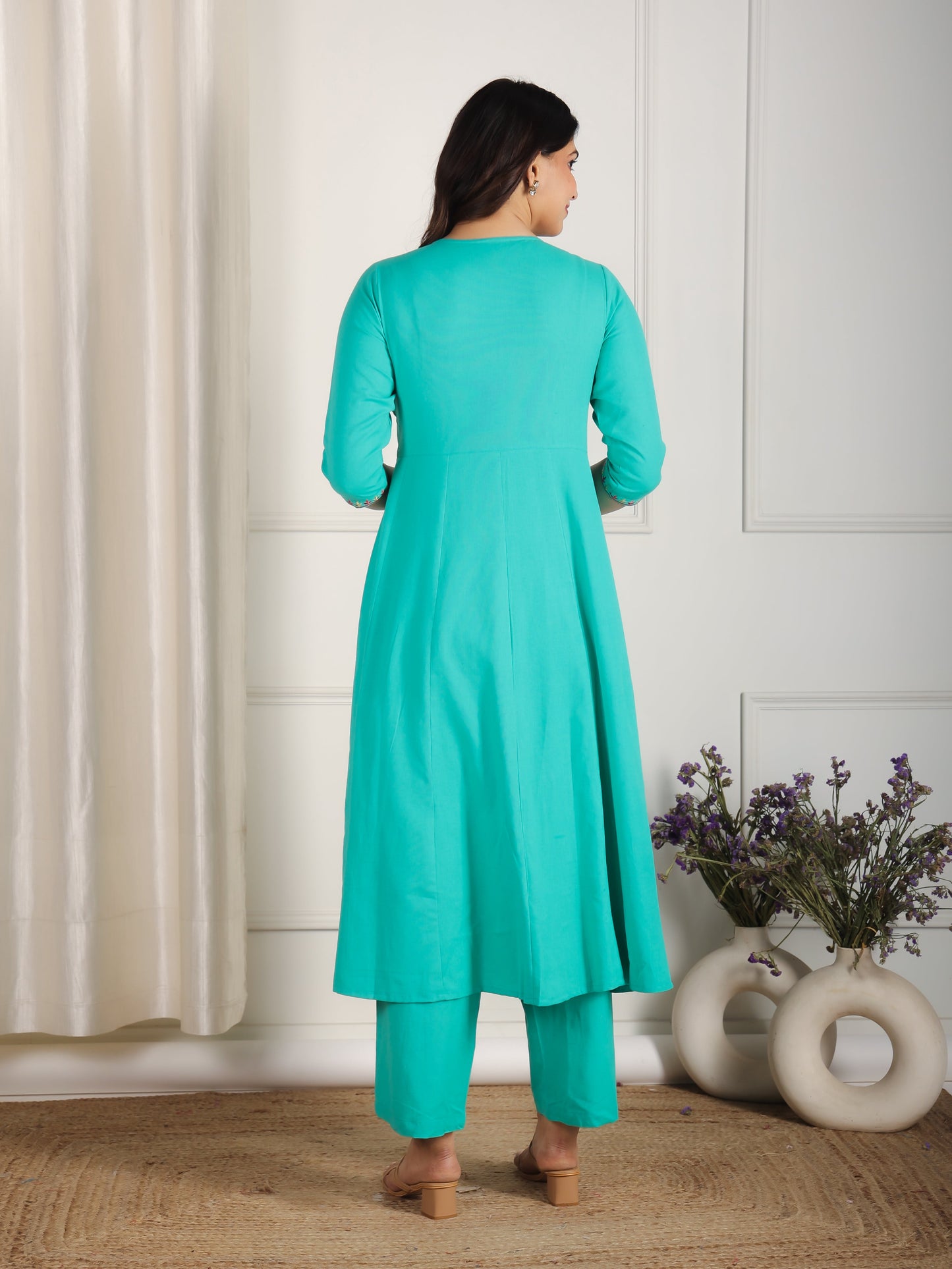 Embroidered Linen Cotton Solid Anarkali Sea Green Kurta