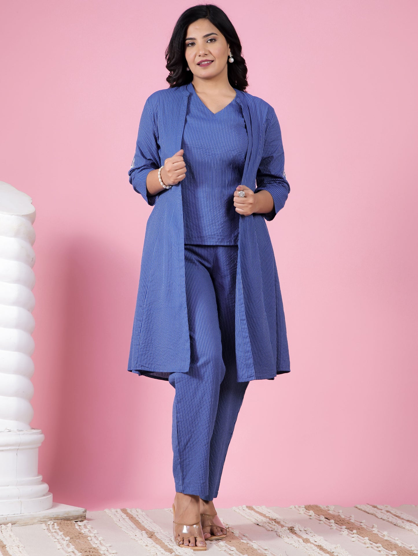 Kantha Cotton Solid Straight Blue Kurti