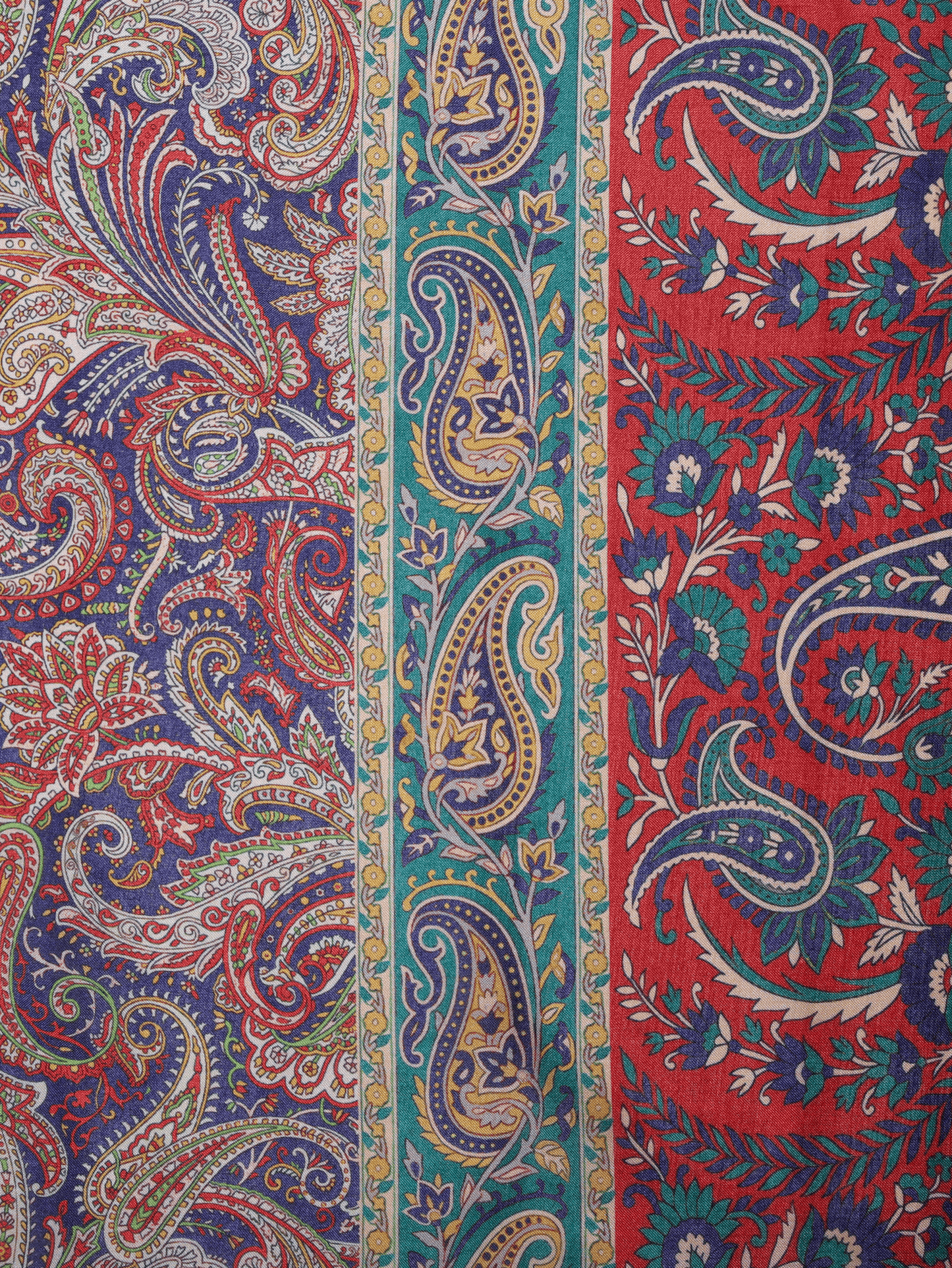 Silk Blend Paisley Multicolor Saree