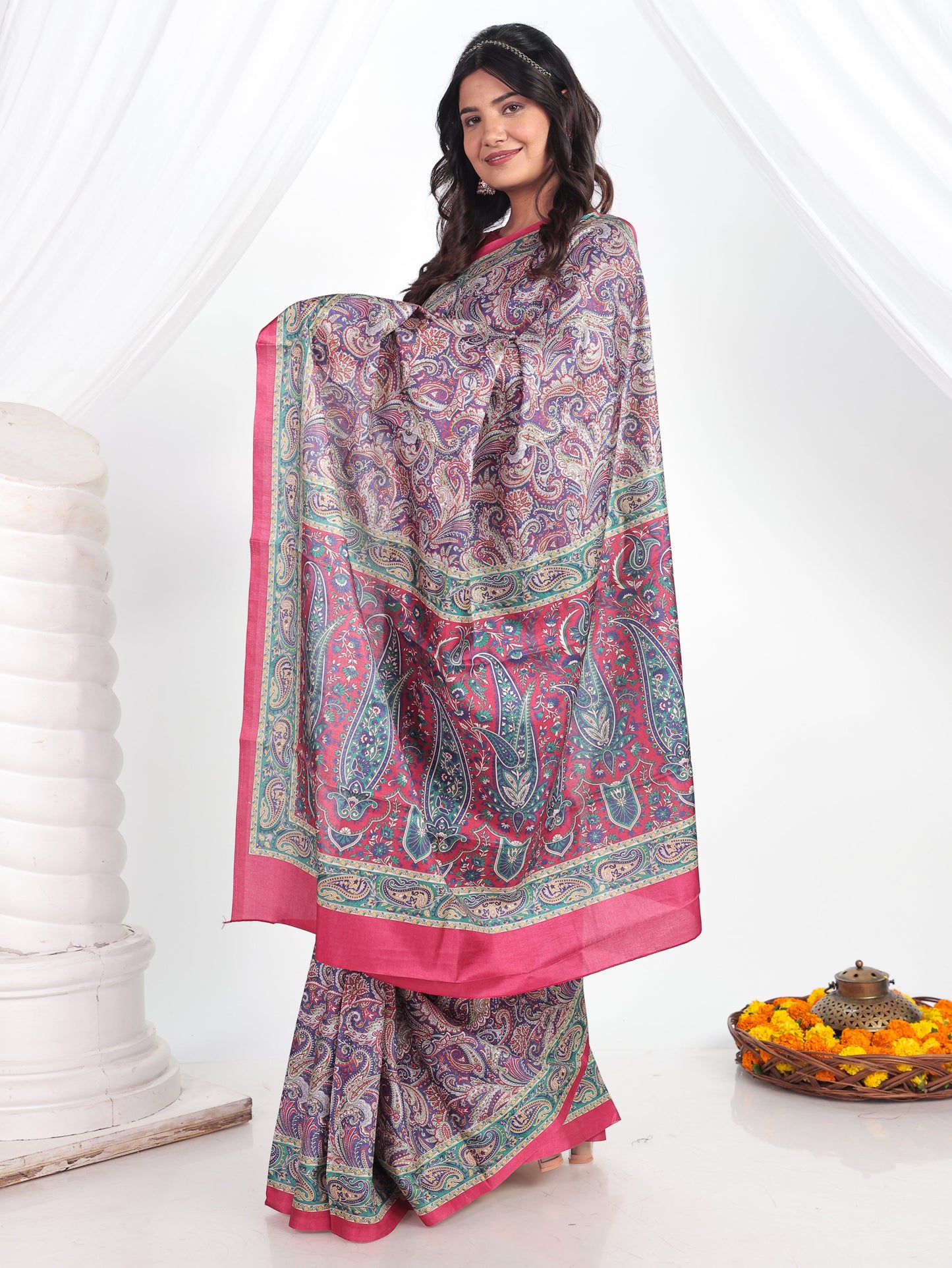 Silk Blend Paisley Multicolor Saree
