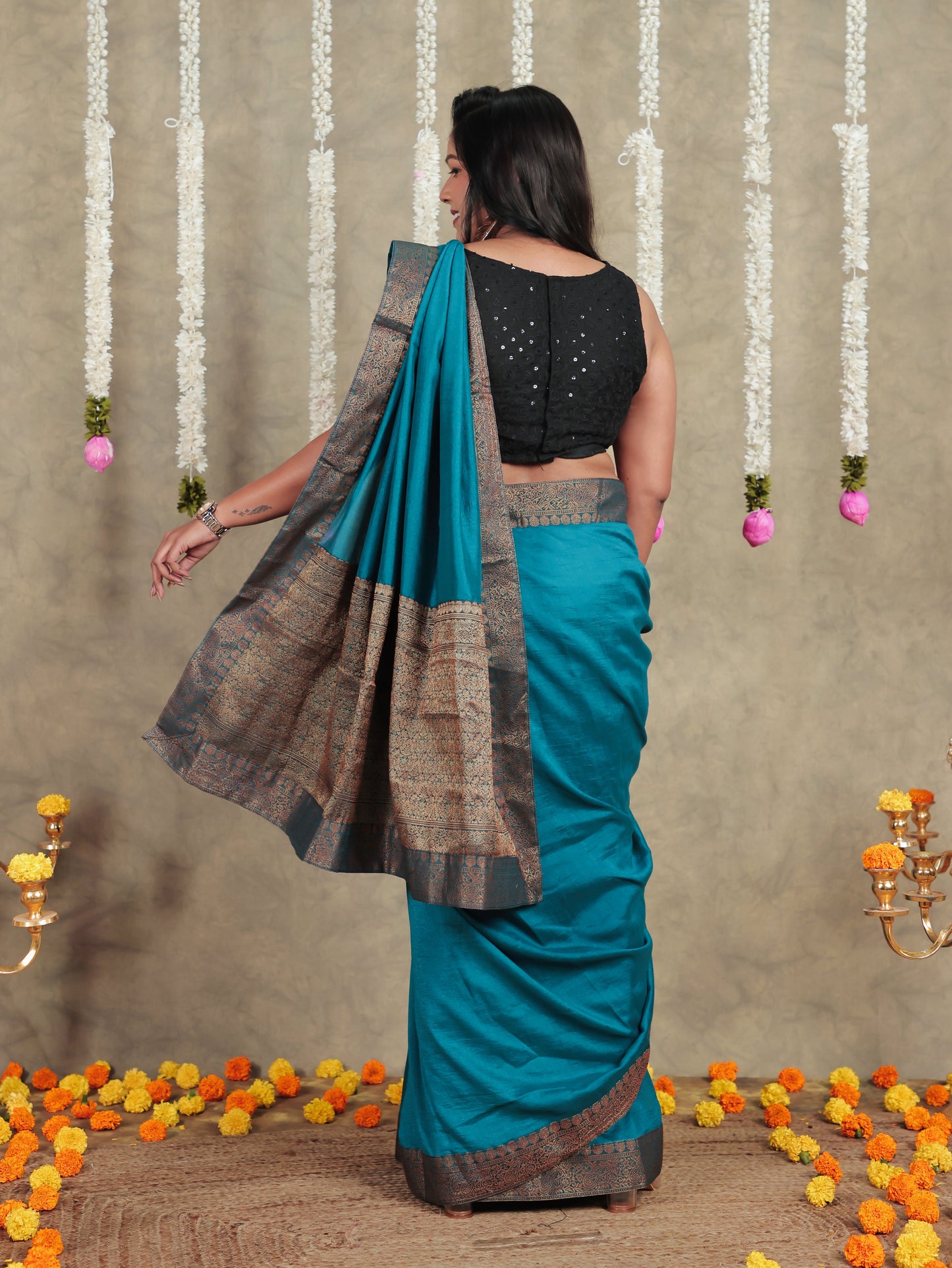 Silk Blend Teal Saree